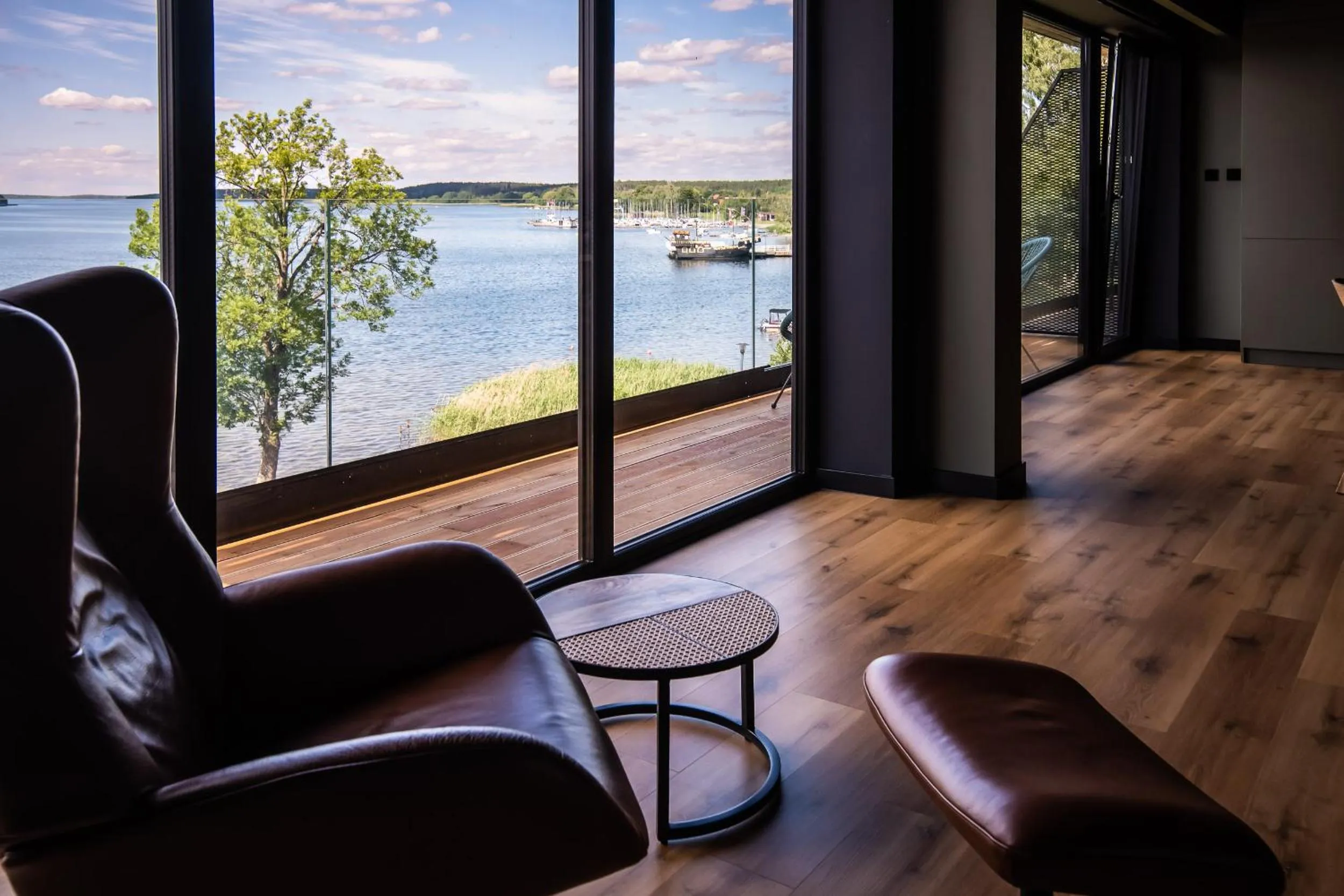 Seating area in OTTON-Charzykowy Bed&Restaurant