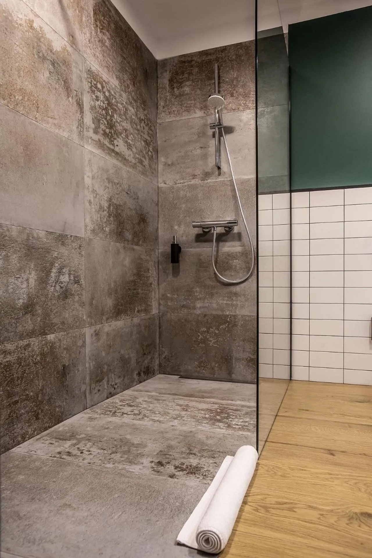 Shower in OTTON-Charzykowy Bed&Restaurant