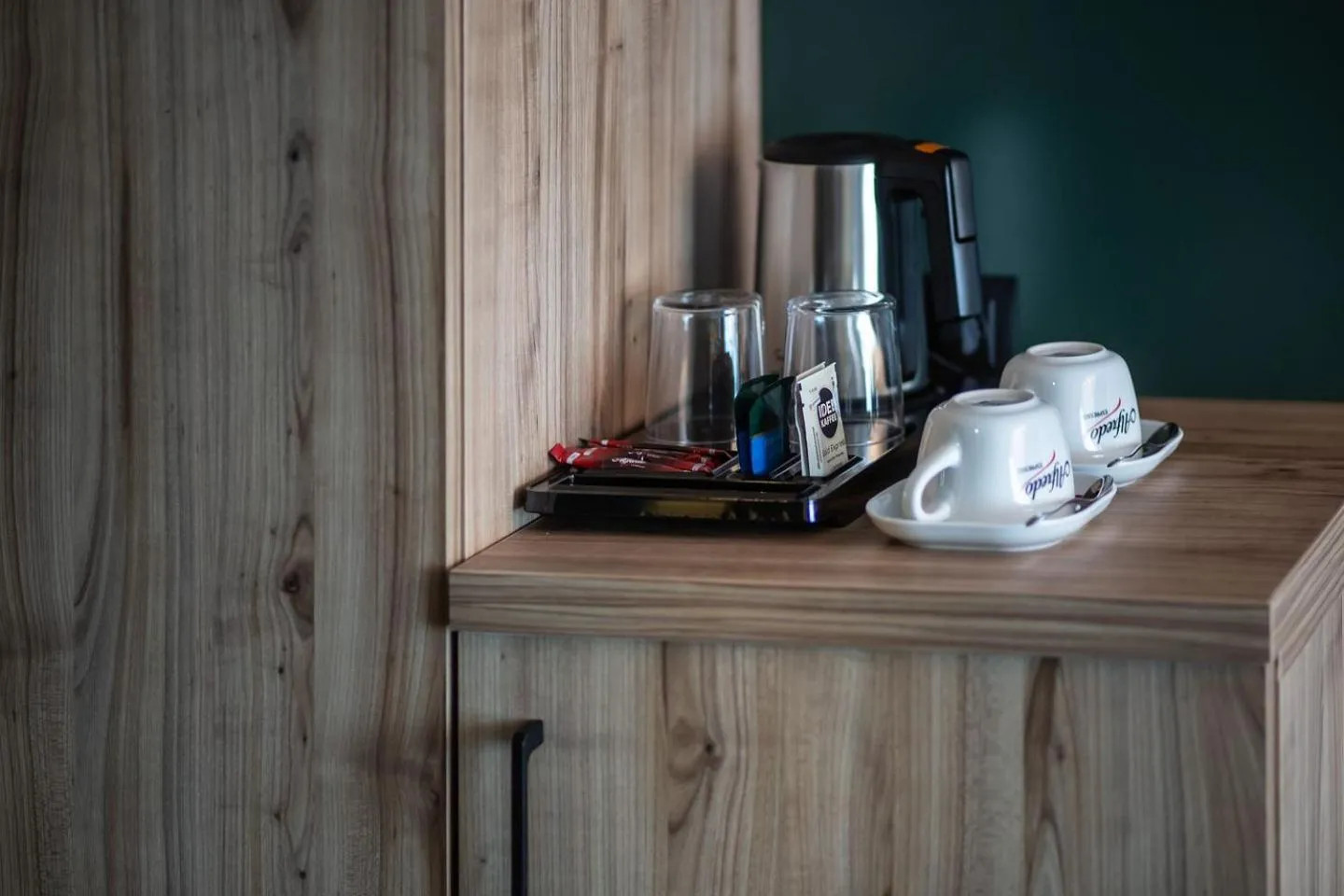 Coffee/tea facilities in OTTON-Charzykowy Bed&Restaurant