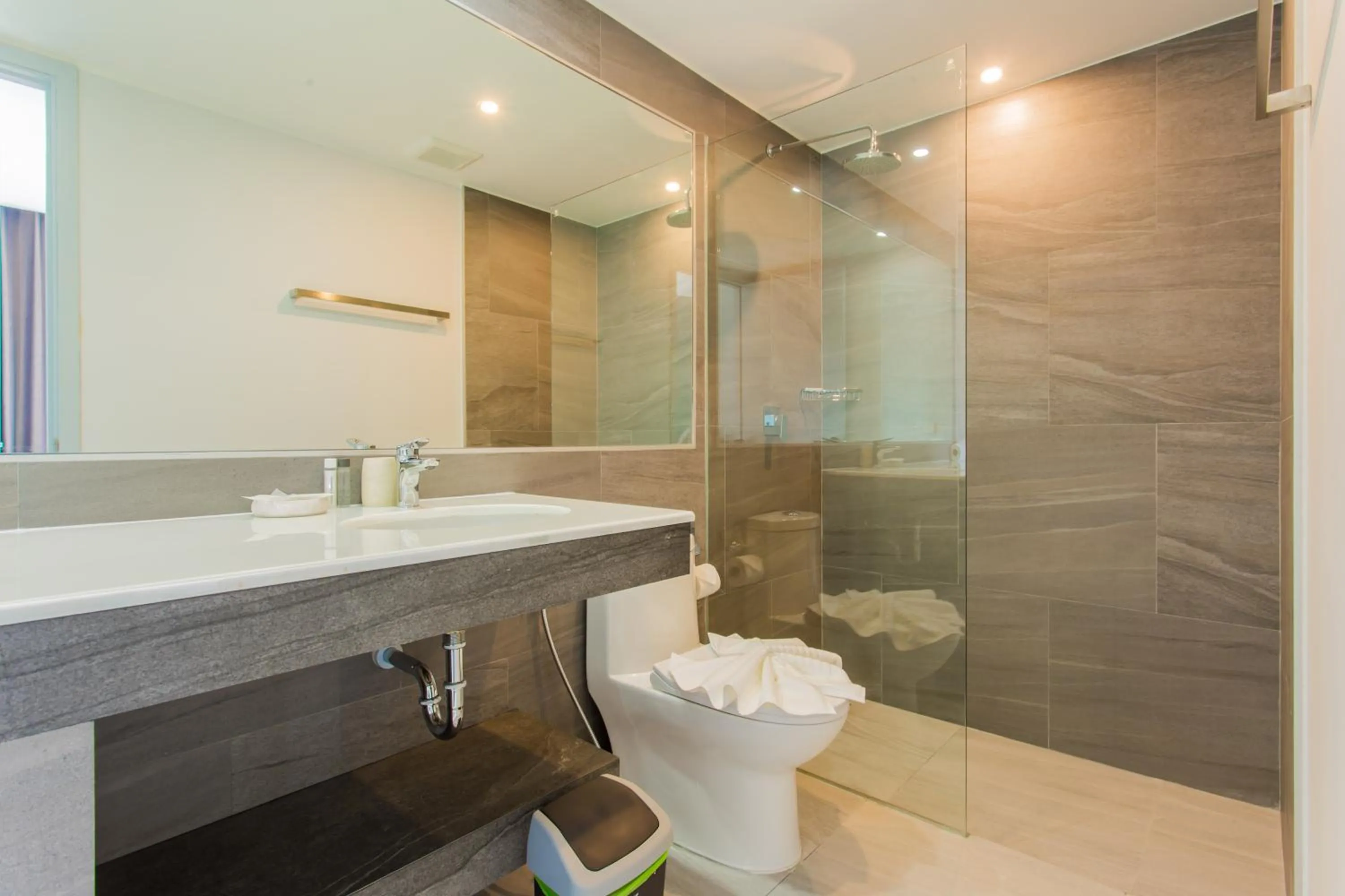 Shower in NOON Village - Tower 2&3