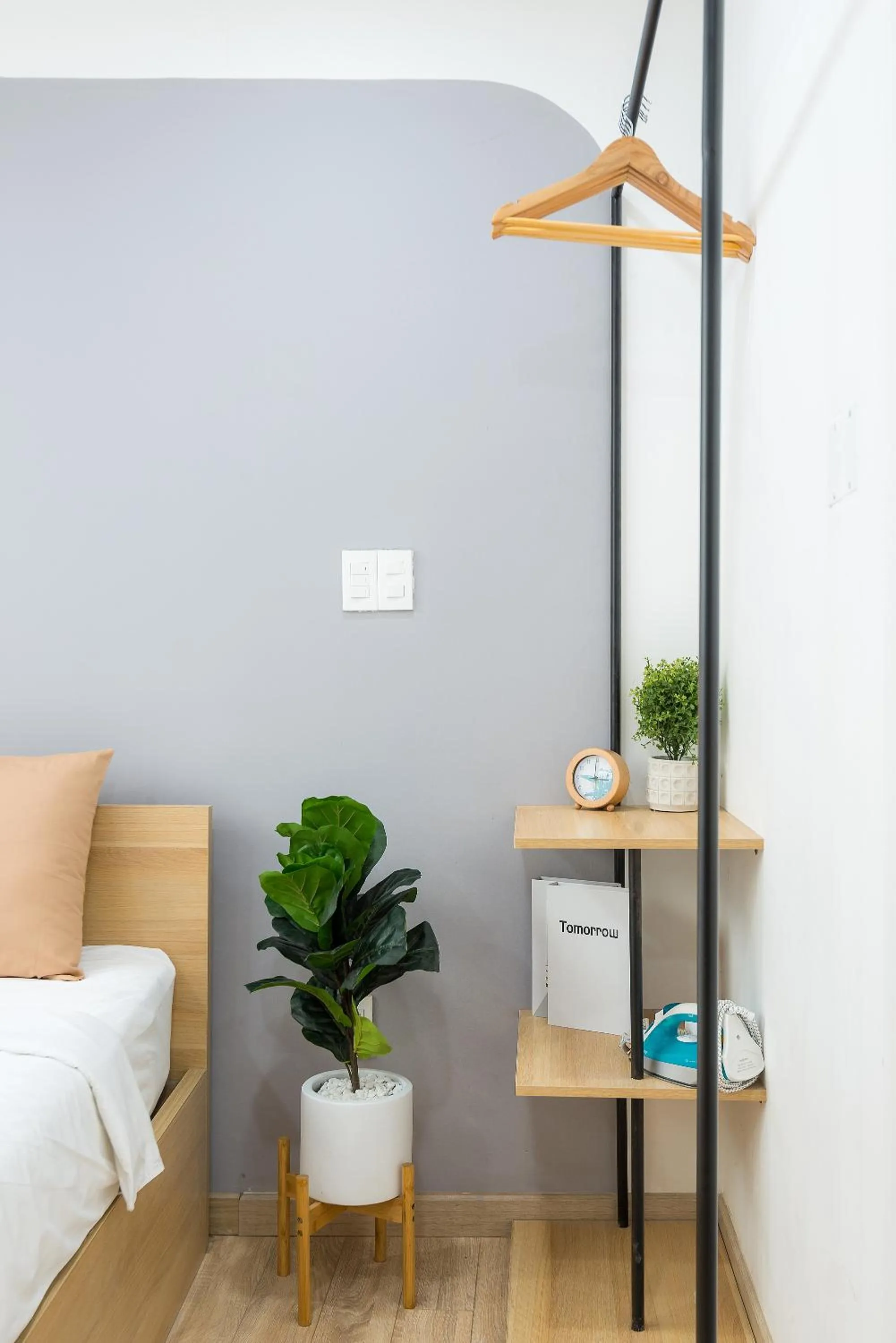 Living room, Bed in Cozrum Homes Ambera House