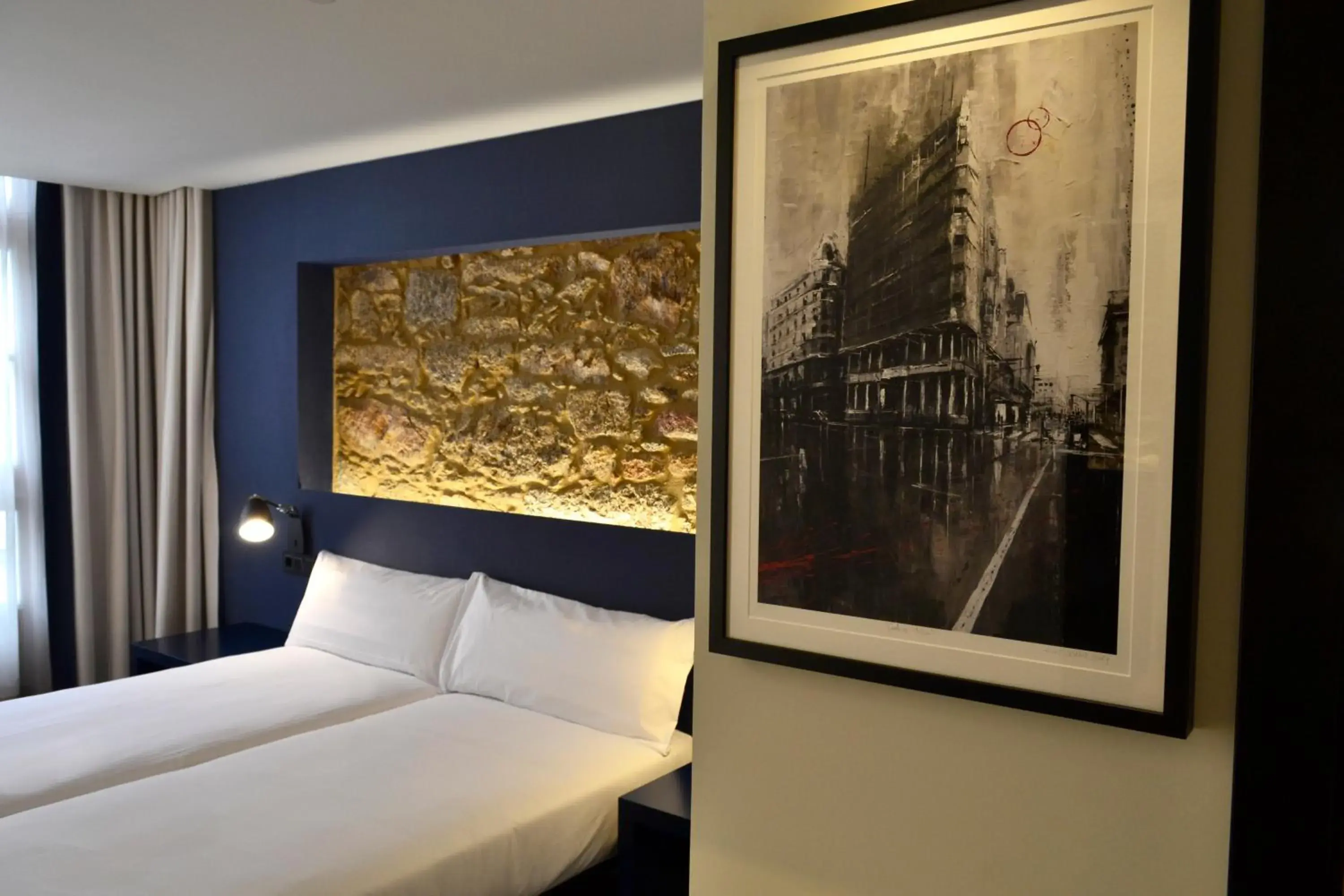 Bed in Hotel Alda Galería Coruña Bed in Hotel Alda Galería Coruña