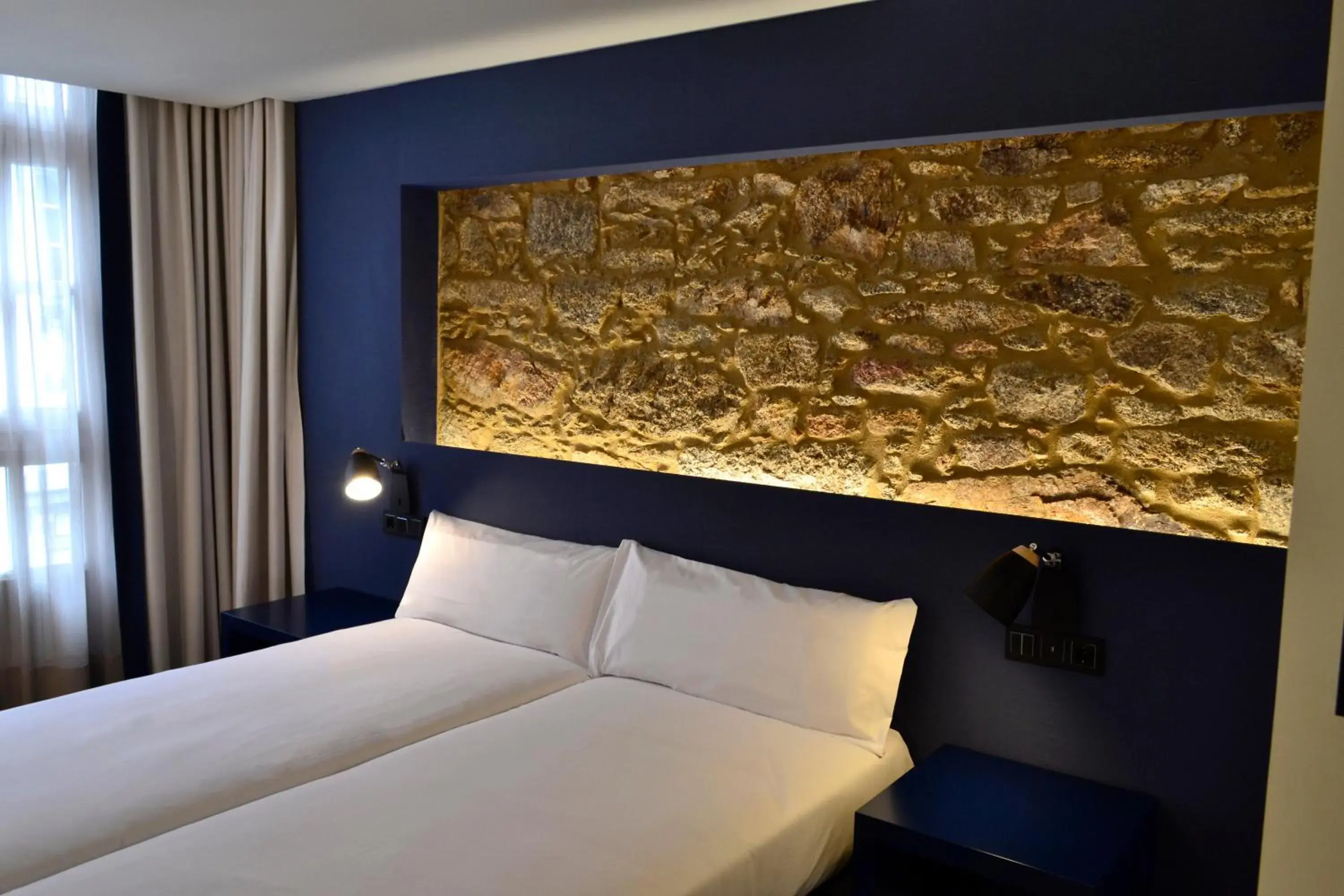 Bed in Hotel Alda Galería Coruña Bed in Hotel Alda Galería Coruña