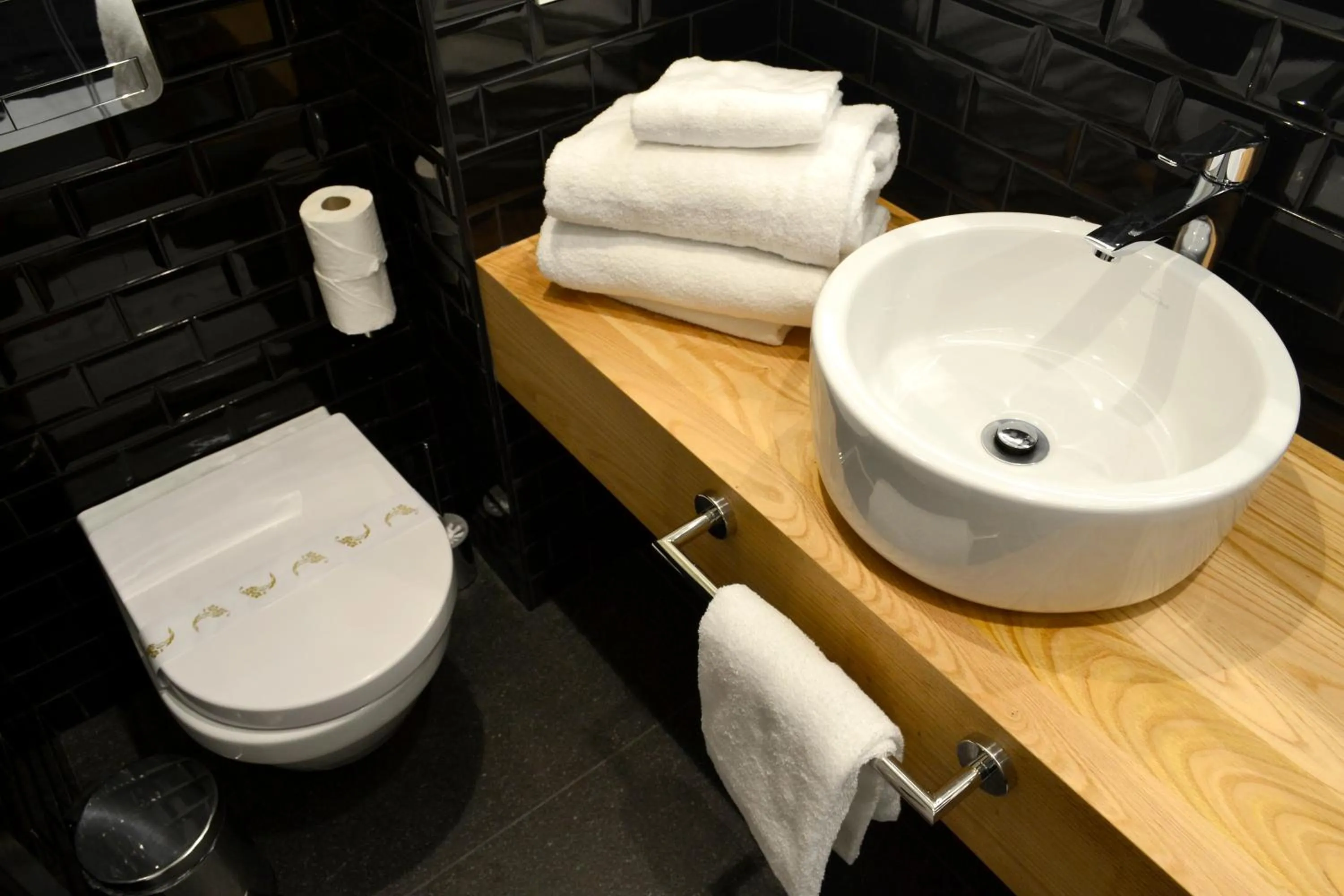 Bathroom in Hotel Alda Galería Coruña