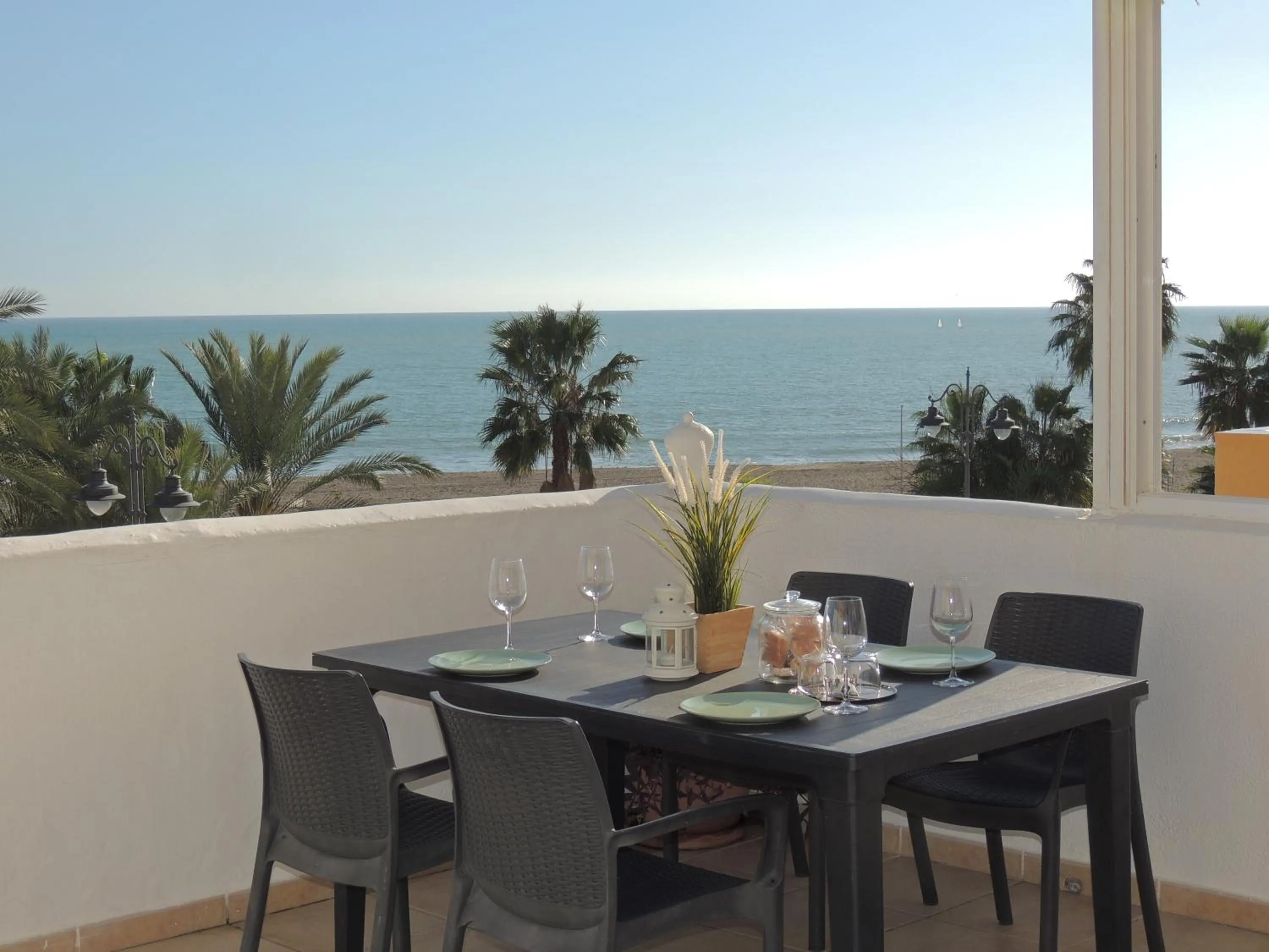Ole Playa 5A Beach Front - A pie de playa, sea views - Vistas al mar, Puerto Marina