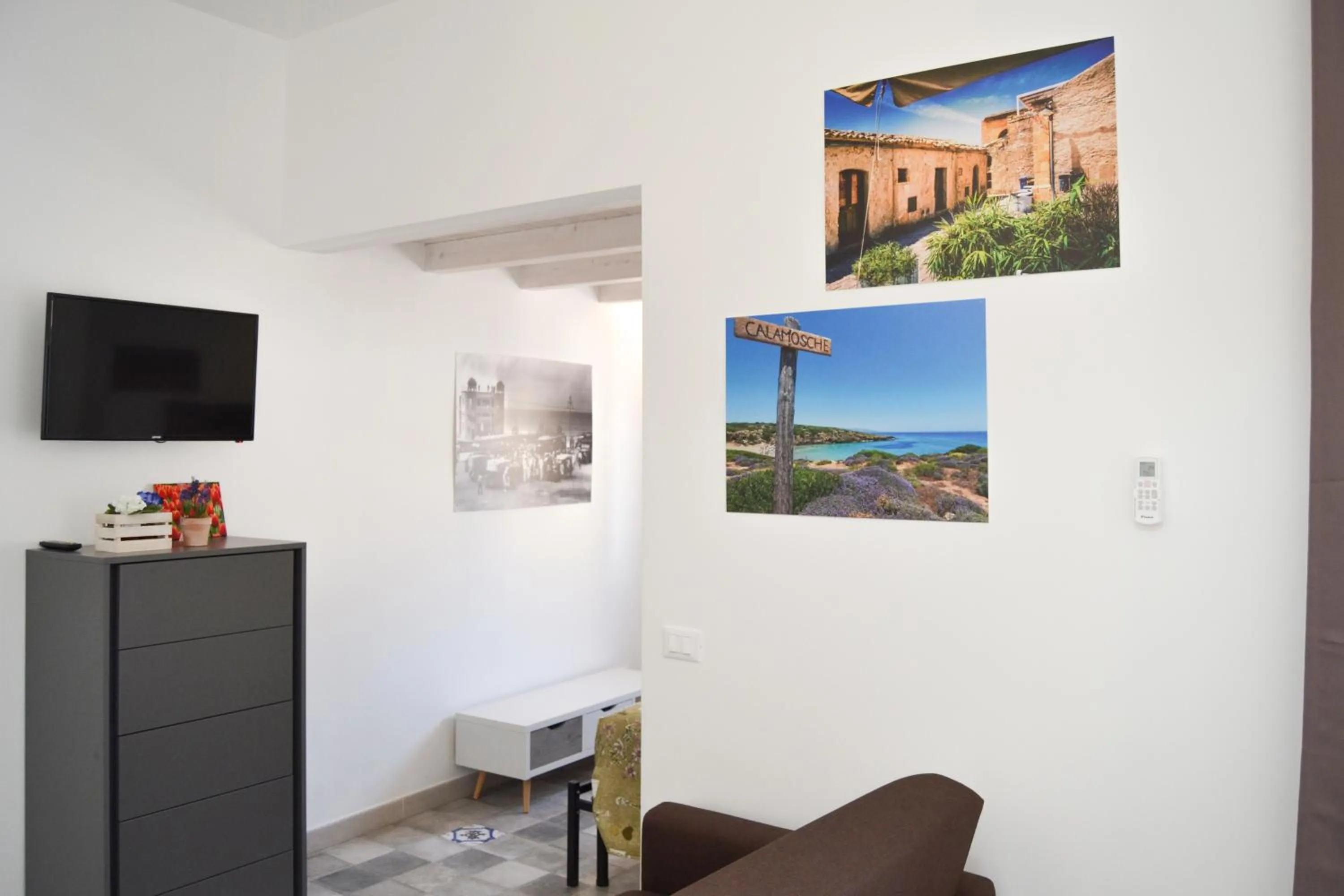 Photo of the whole room in Quattroquarti Stradivari Home