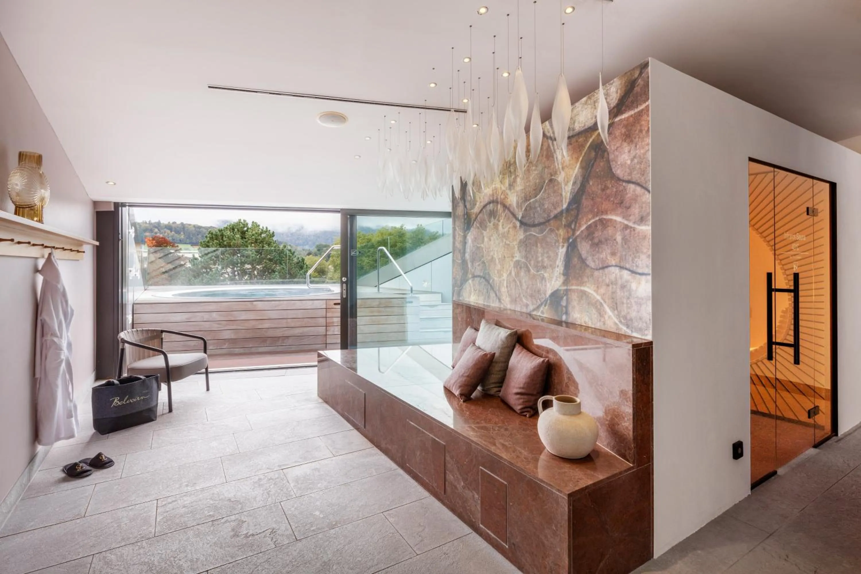 Spa and wellness centre/facilities in Hotel Belvoir Lake View & Spa