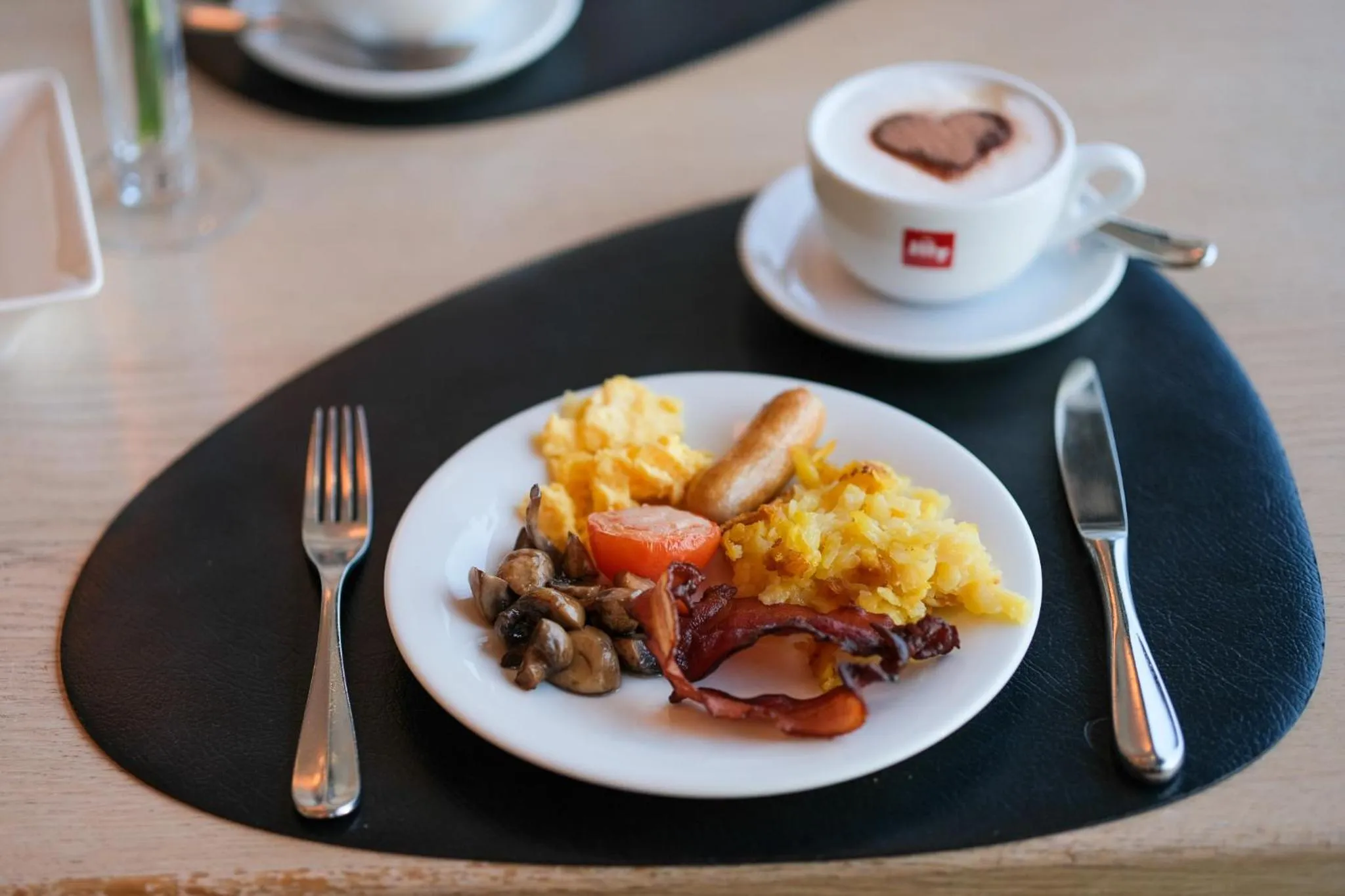 Breakfast in Hotel Belvoir Lake View & Spa