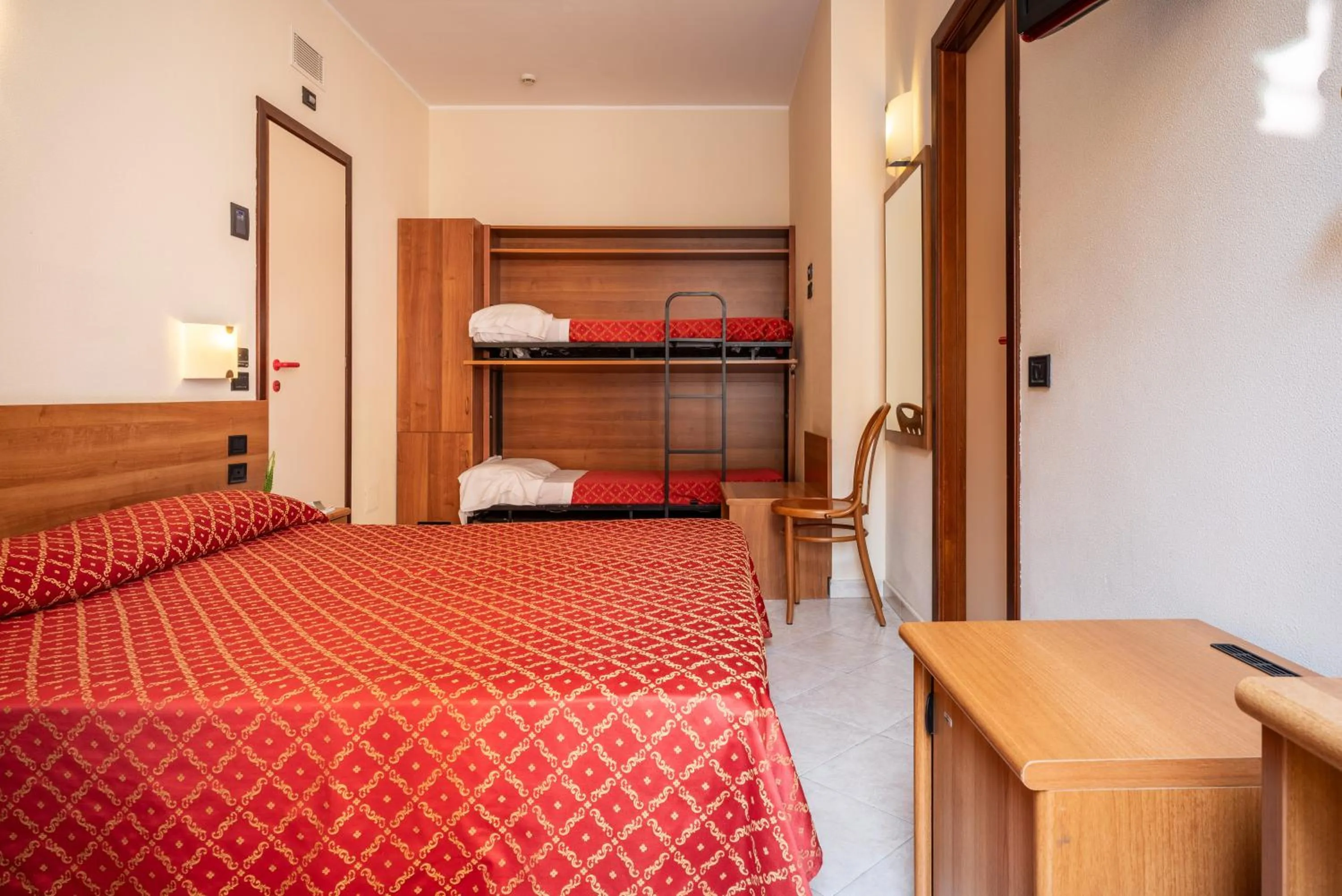 Photo of the whole room, Bed in Hotel Careni Villa Italia