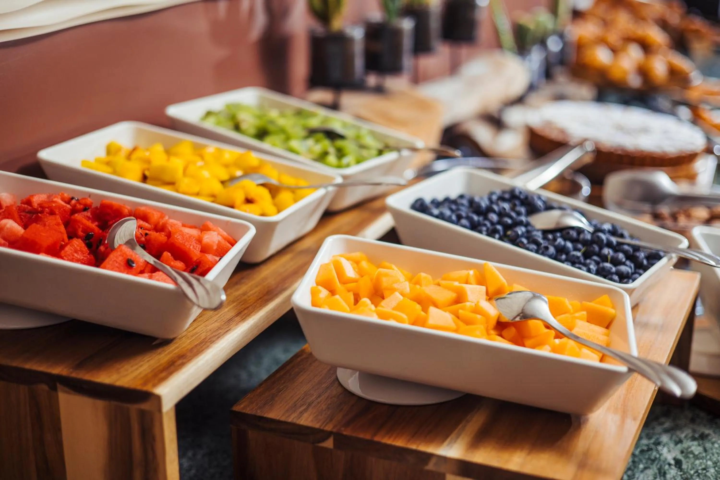 Buffet breakfast in Hotel Careni Villa Italia