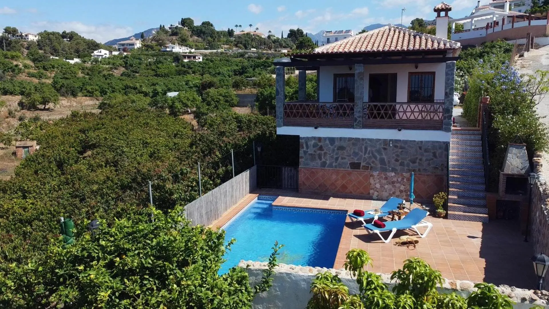 Property building in Villa Vistamar - private pool