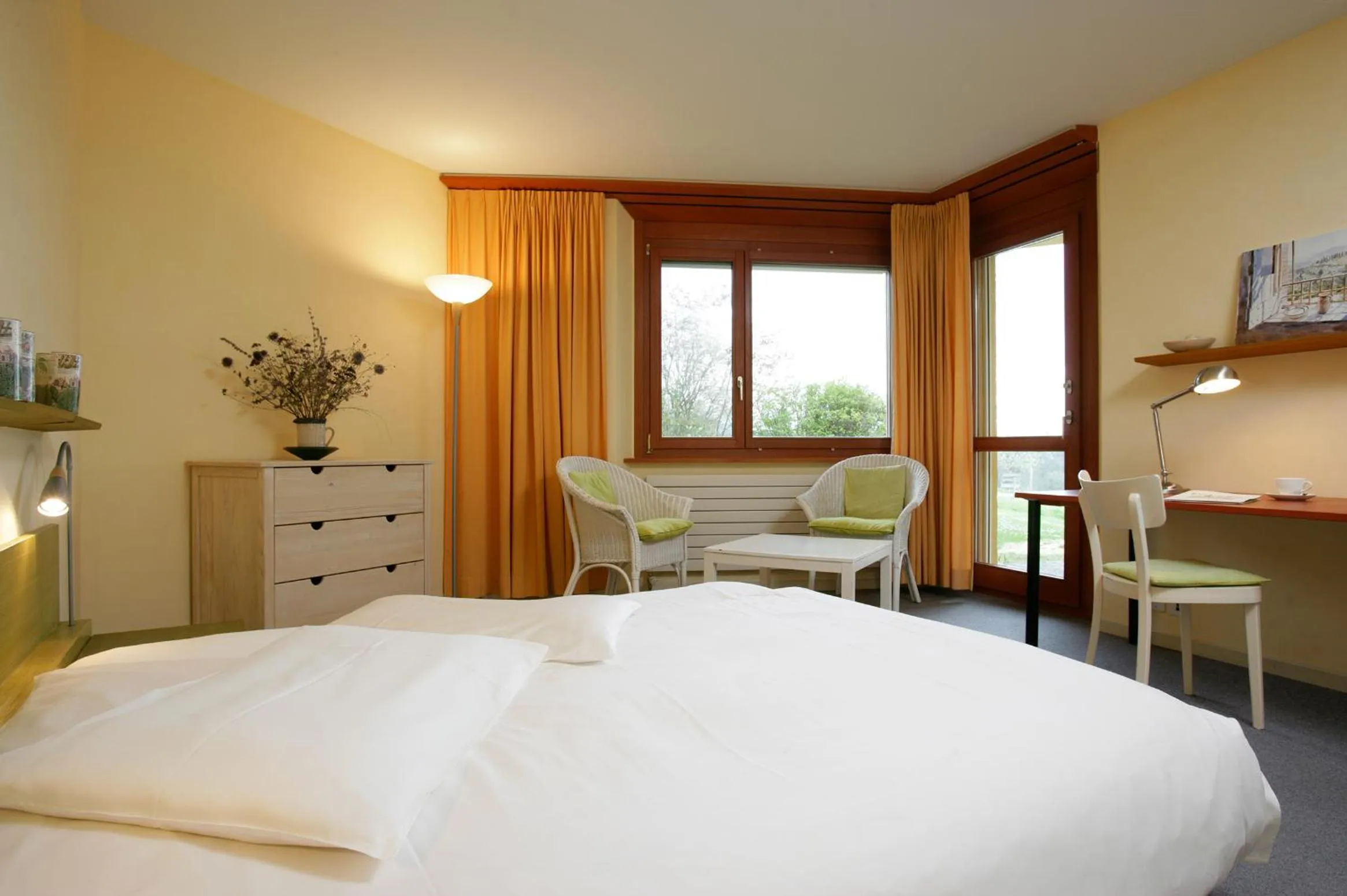 Photo of the whole room, Bed in EcoHotel L’Aubier