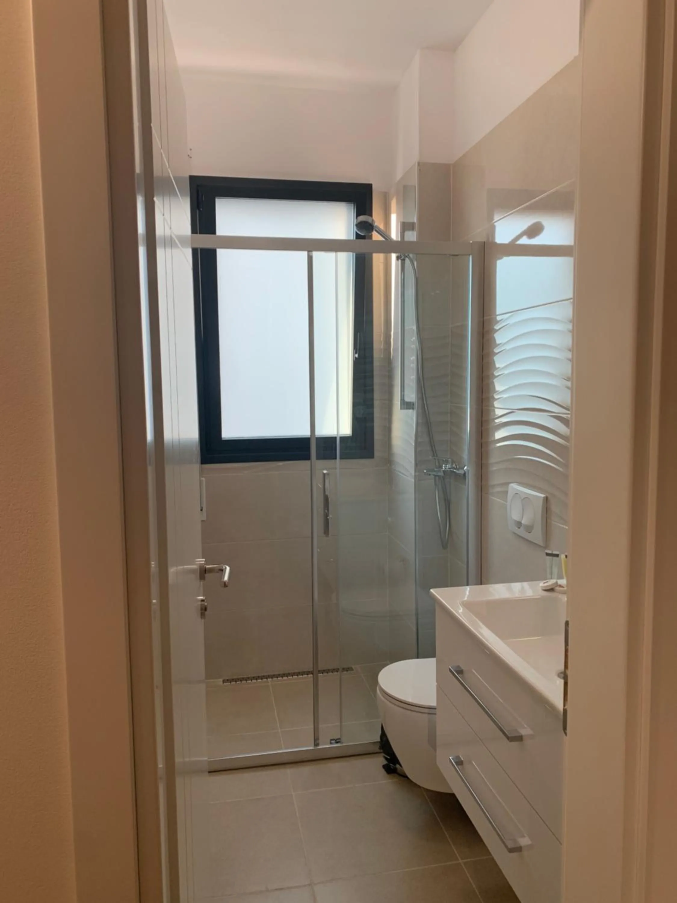 Bathroom in Hotel Triumf Shengjin