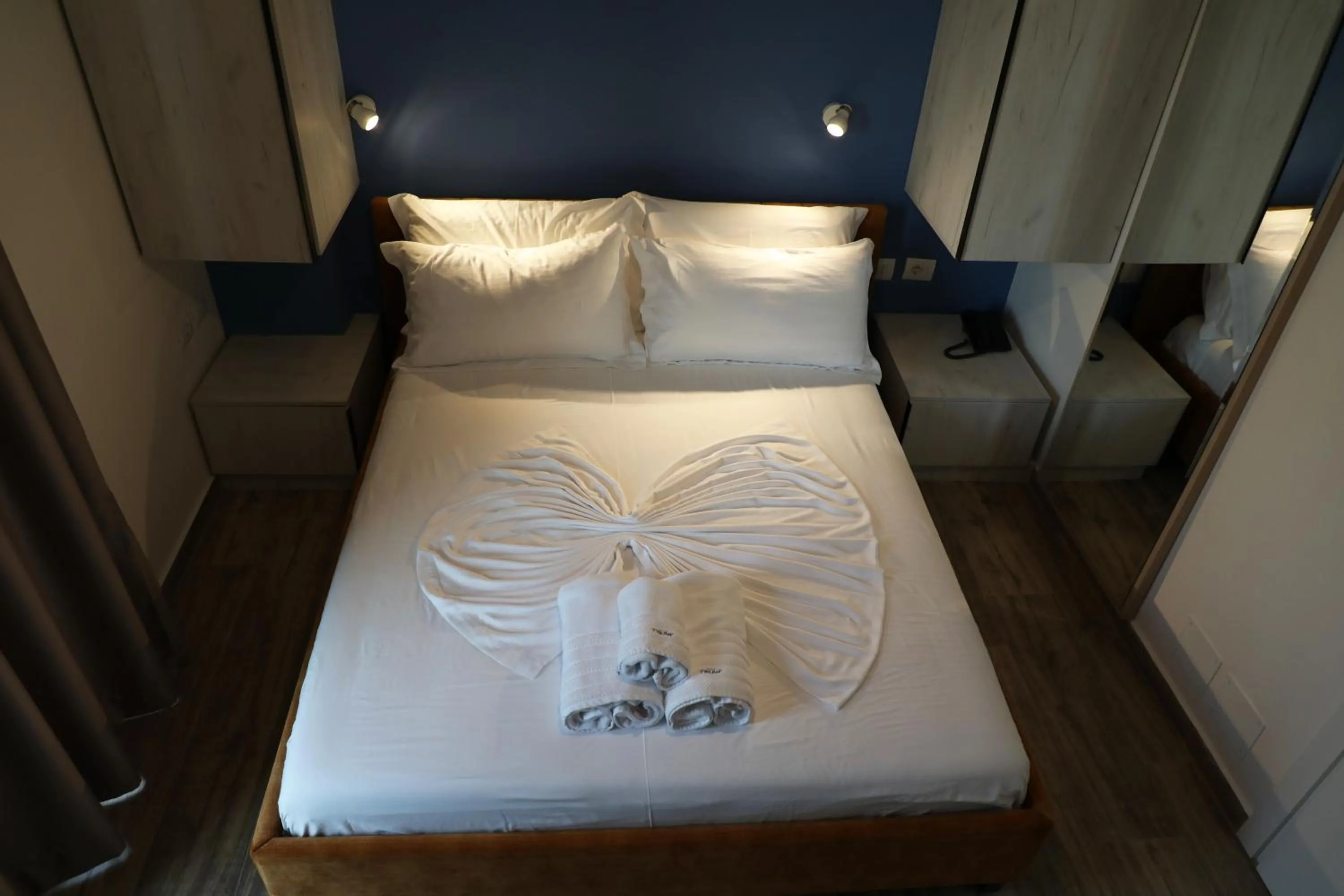 Bedroom, Bed in Hotel Triumf Shengjin