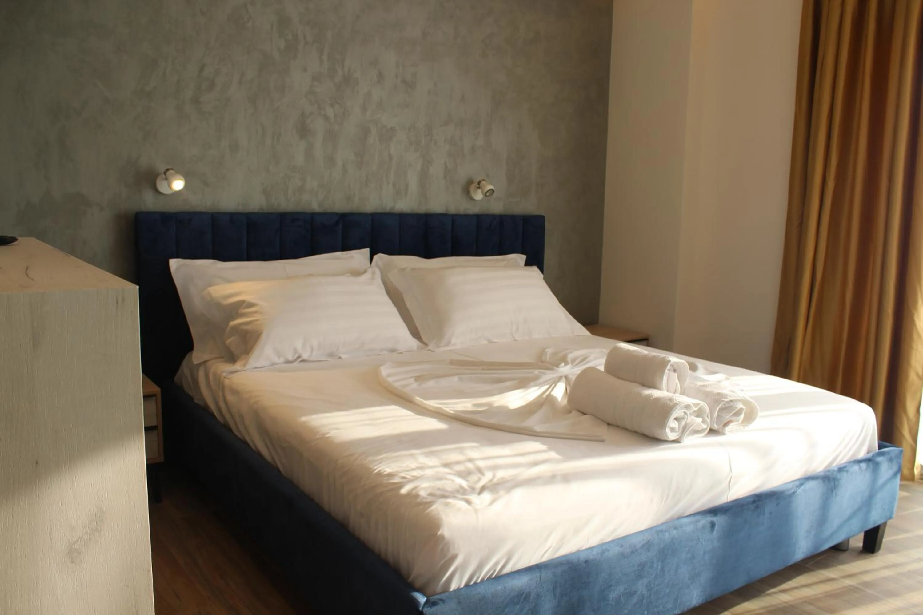 Bedroom, Bed in Hotel Triumf Shengjin