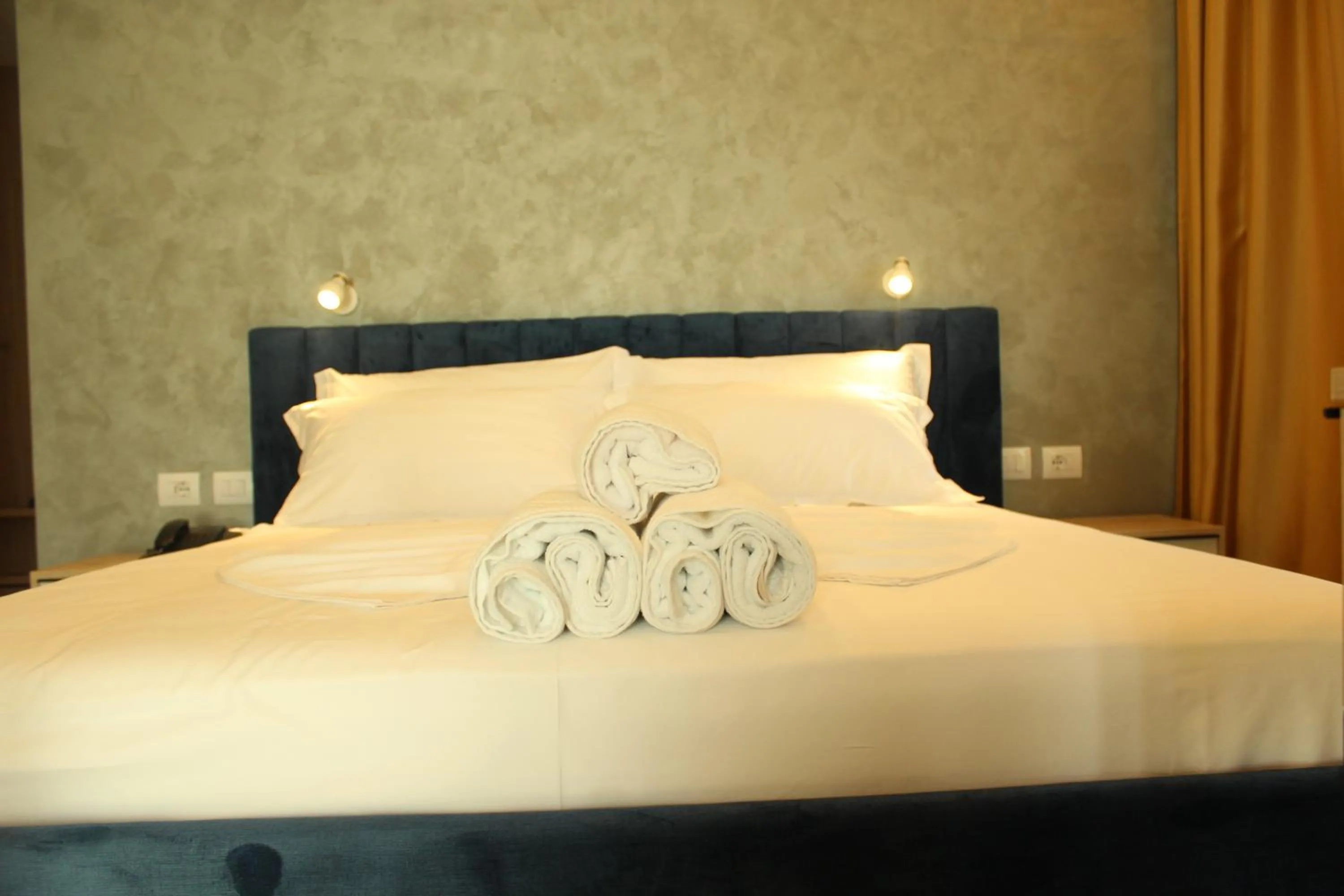 Bedroom, Bed in Hotel Triumf Shengjin