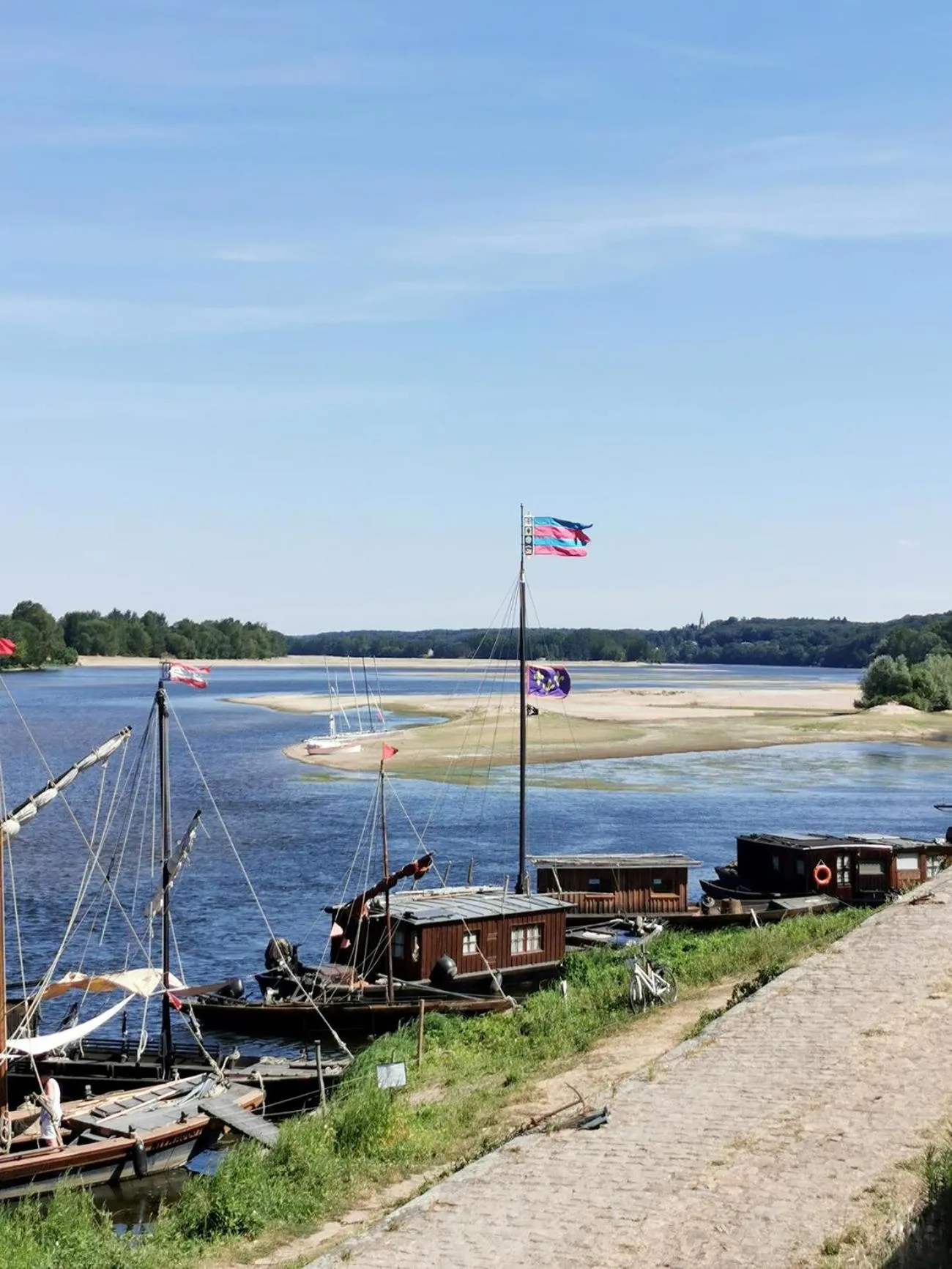 Natural landscape in Quatre Chats sous un Pin