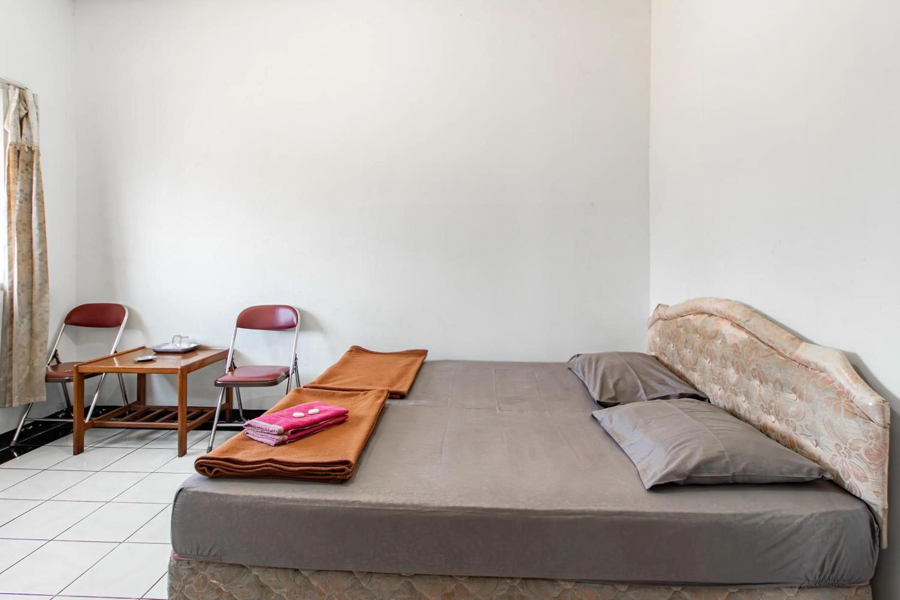 Bed in Abang Hotel Ciwidey