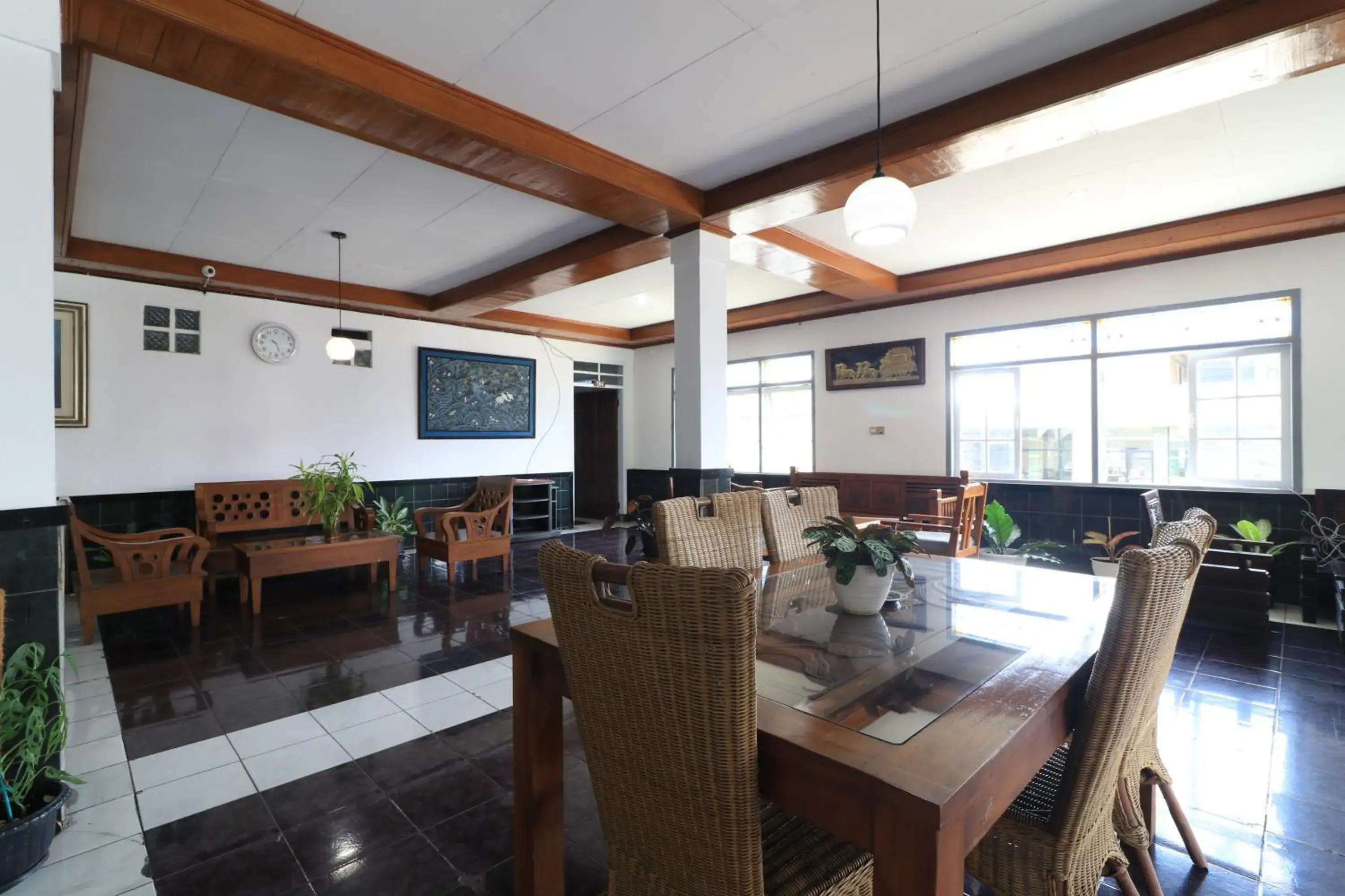 Lobby or reception in Abang Hotel Ciwidey Lobby or reception in Abang Hotel Ciwidey