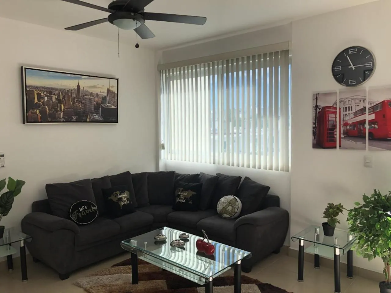 Living room in PLAYA SUITES apartment