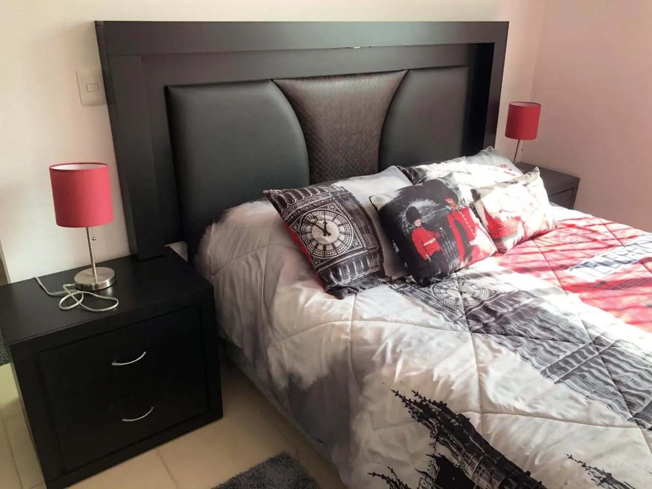 Bedroom, Bed in PLAYA SUITES apartment