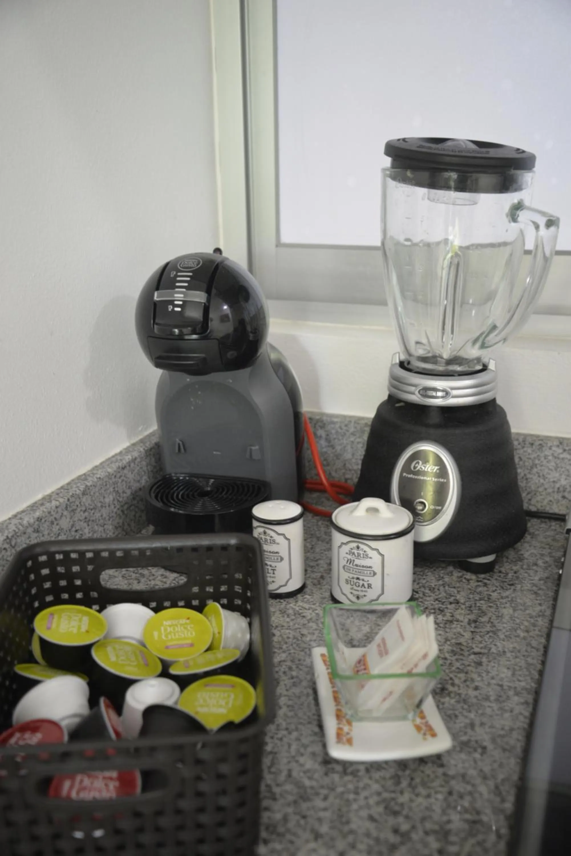 Coffee/tea facilities in PLAYA SUITES apartment