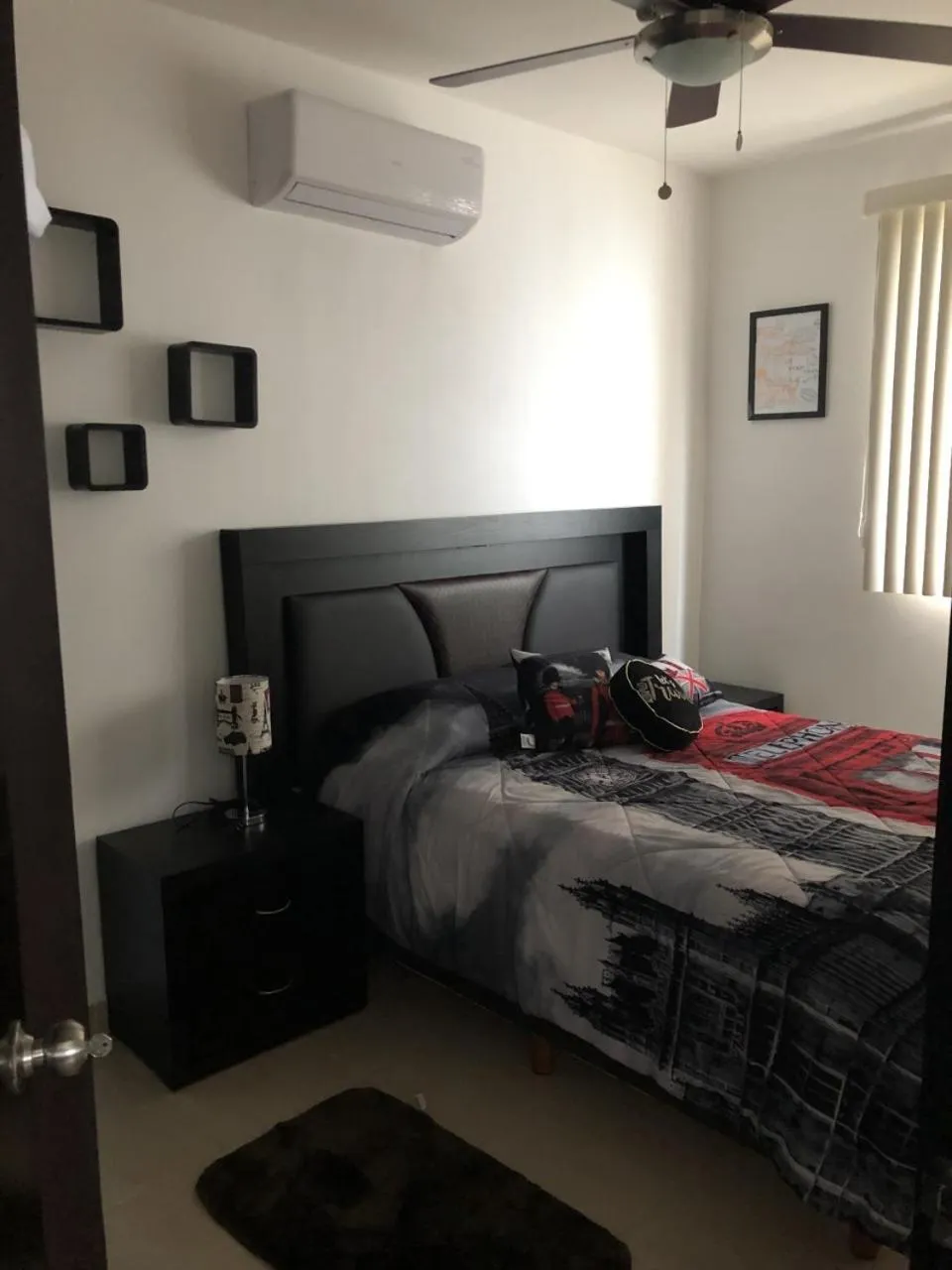 Bedroom, Bed in PLAYA SUITES apartment