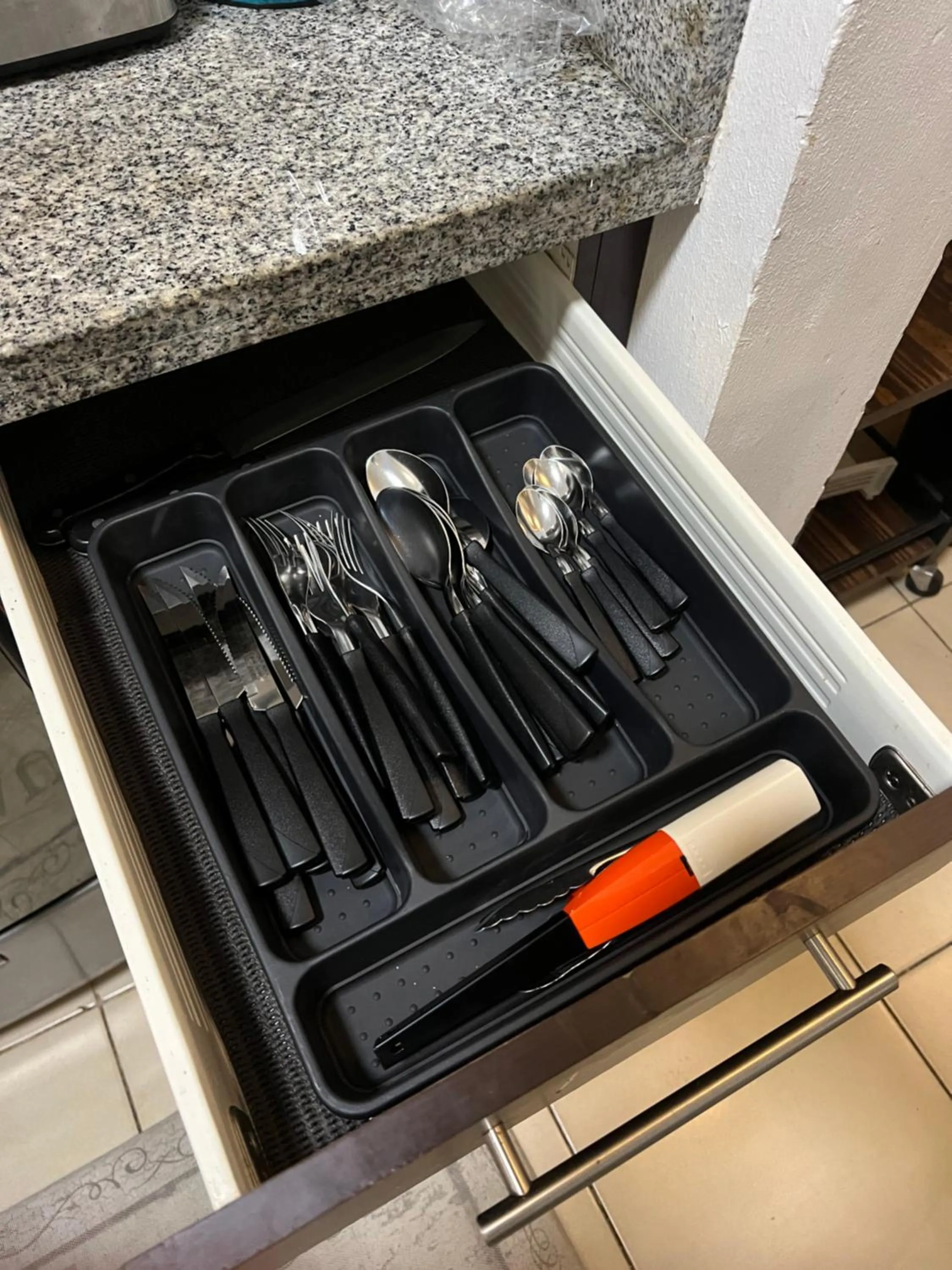 Kitchen or kitchenette in PLAYA SUITES apartment