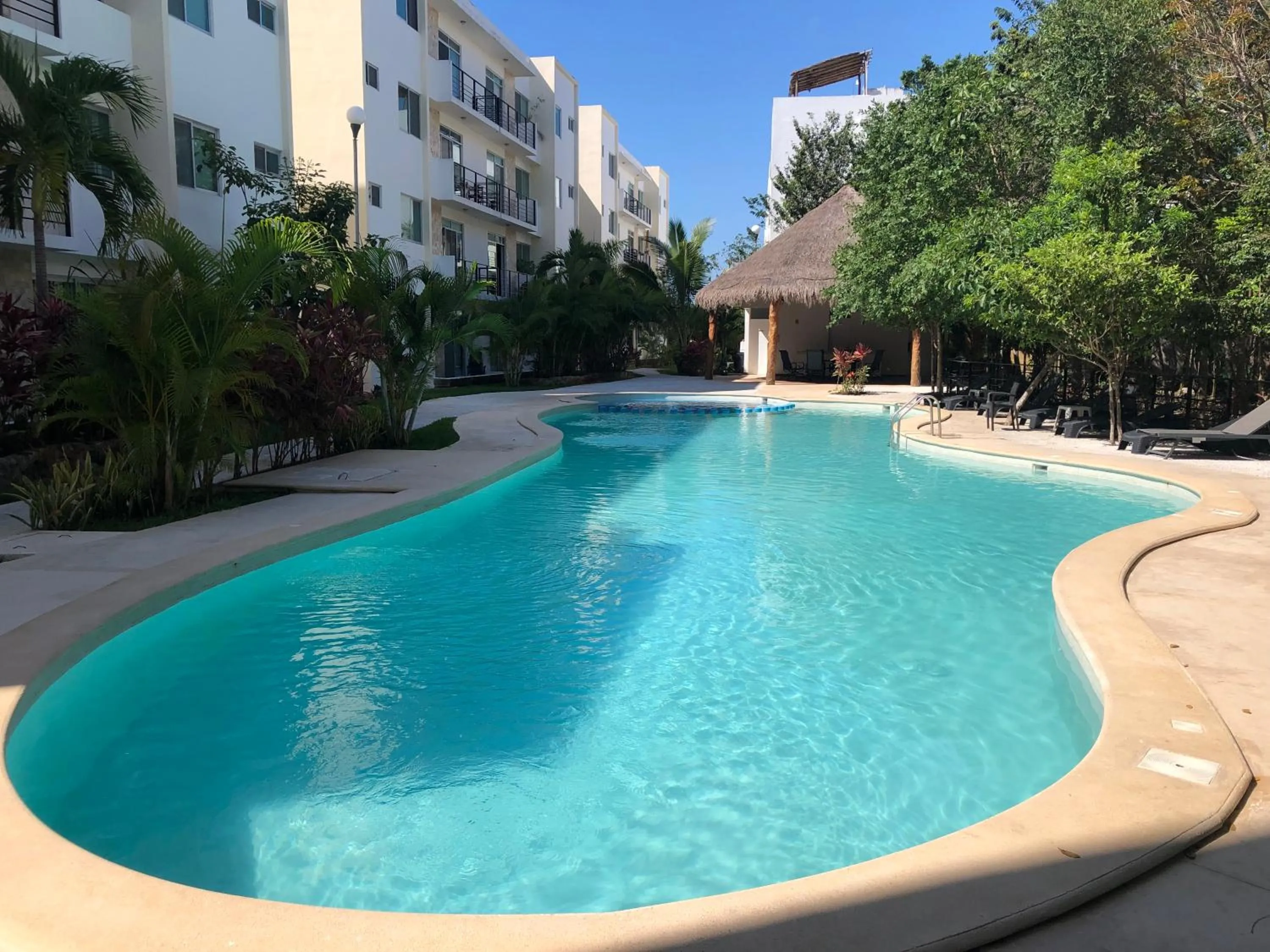 Swimming pool in PLAYA SUITES apartment