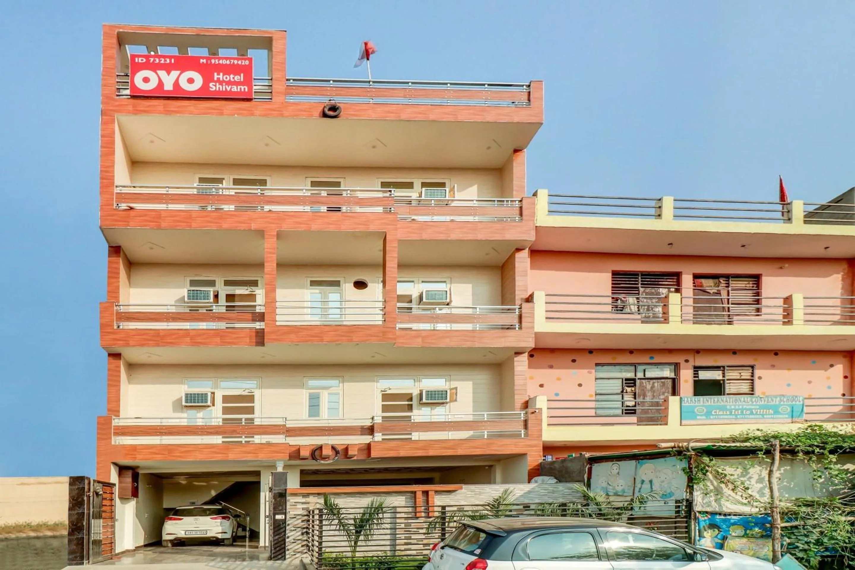 Facade/entrance in Hotel O Shivam