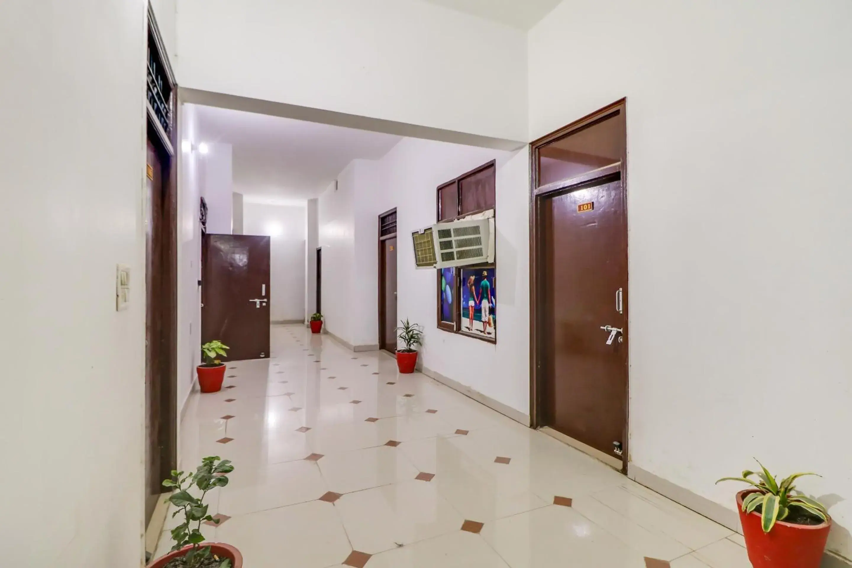 Lobby or reception in Hotel O by OYO Olive Lobby or reception in Hotel O by OYO Olive