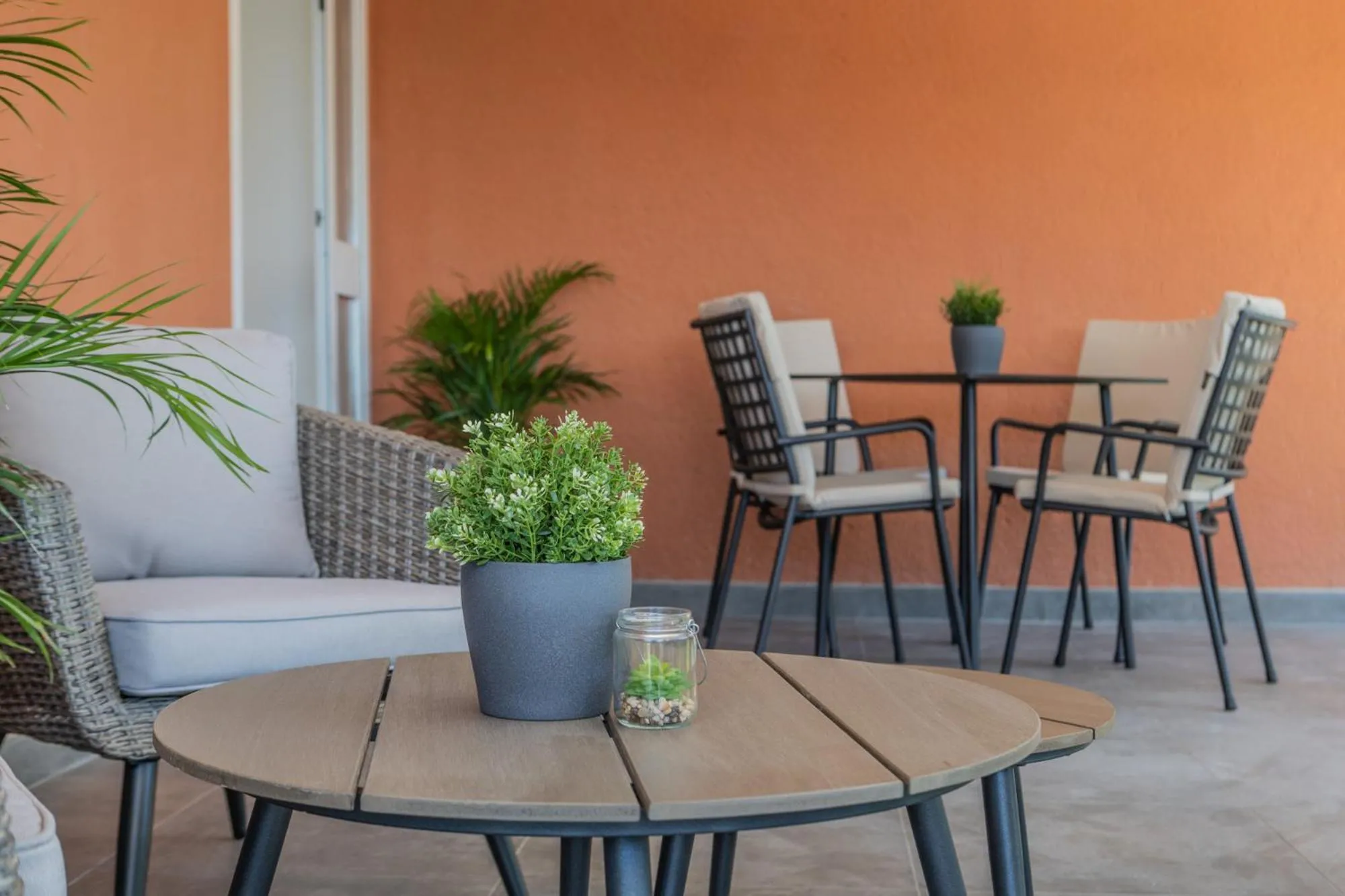 Lounge or bar in Villa Aurum Health & Climatotherapy Center