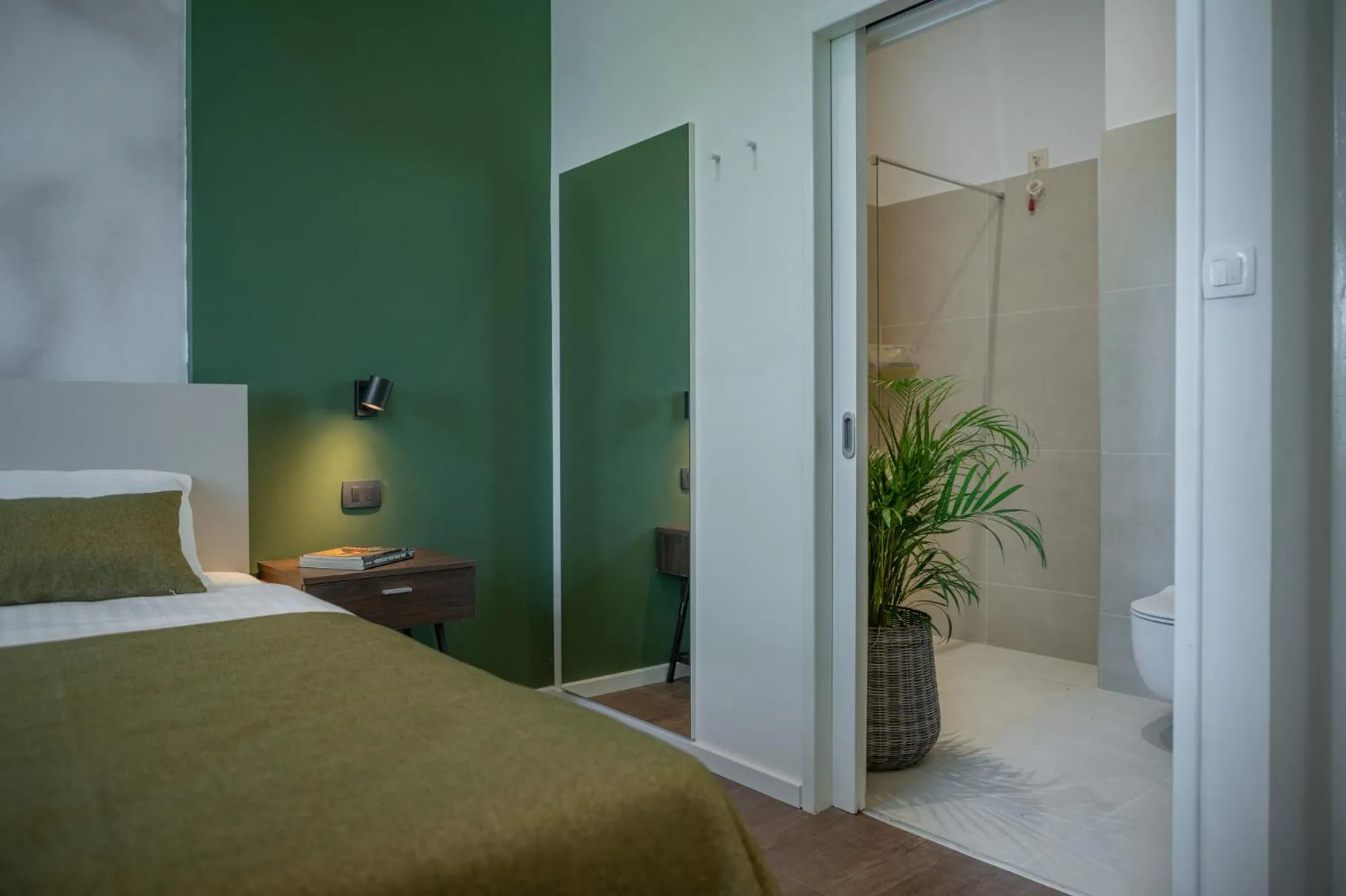 Shower in Villa Aurum Health & Climatotherapy Center