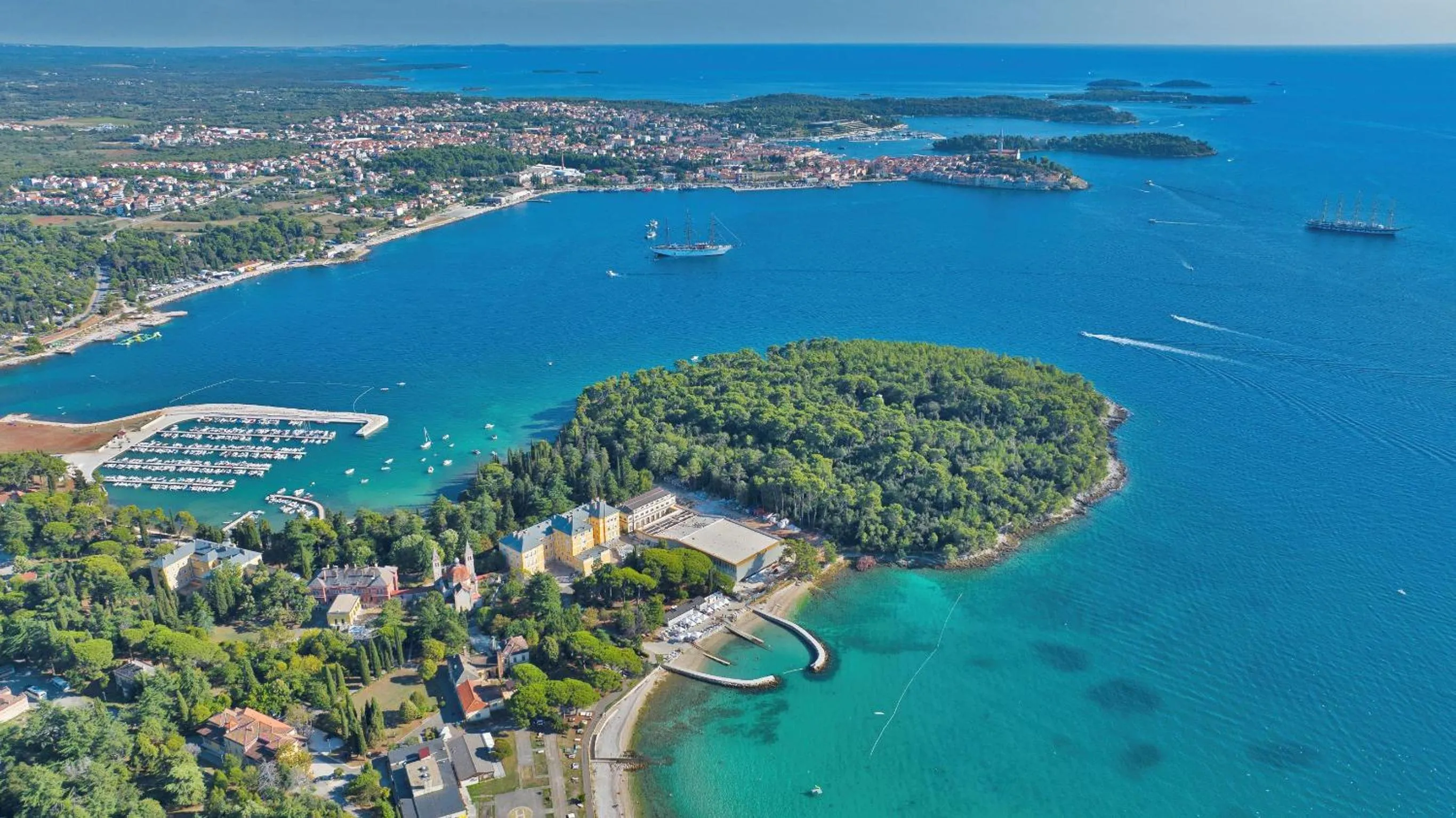Location in Villa Aurum Health & Climatotherapy Center
