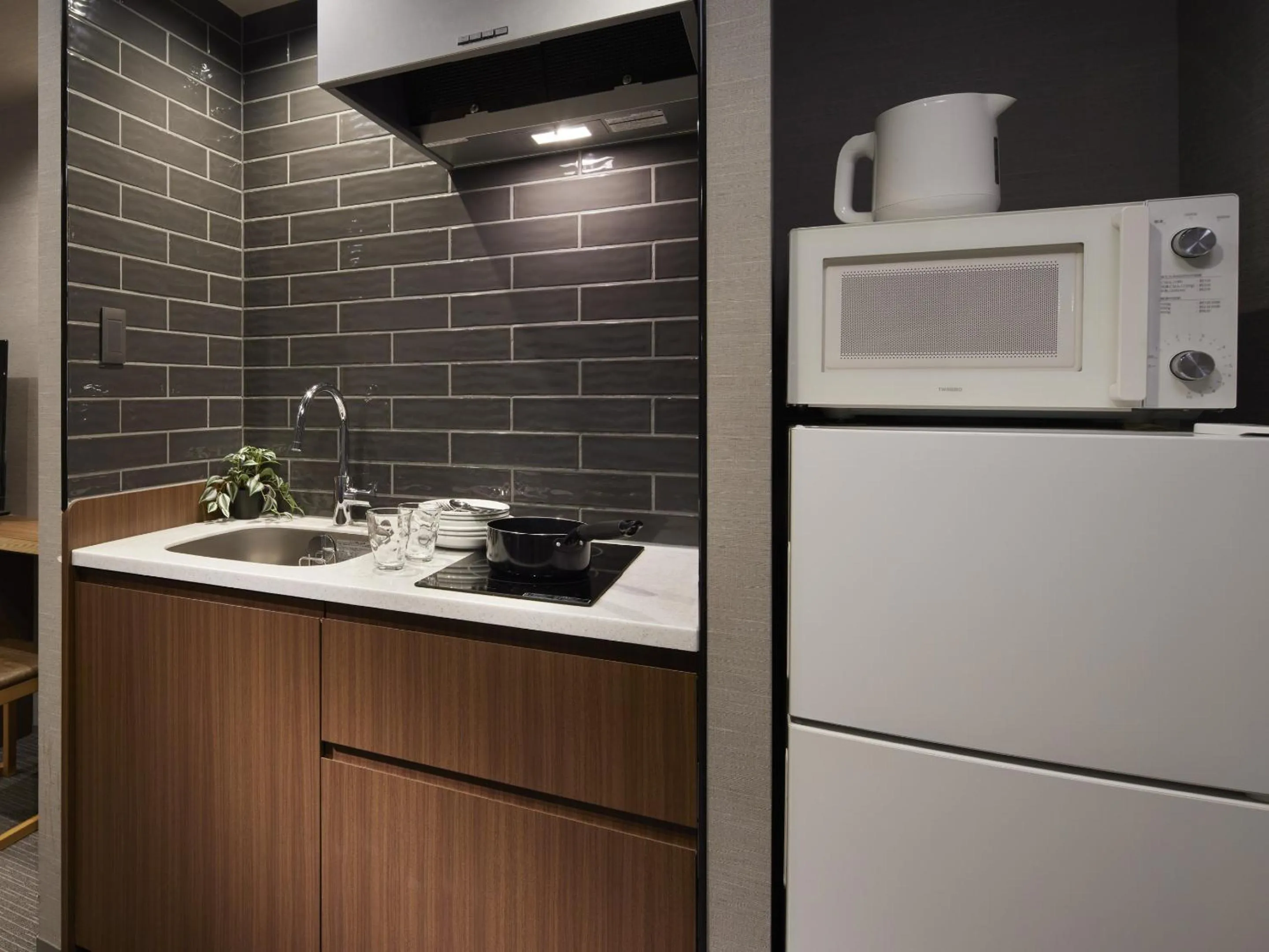 kitchen in Minn Ueno