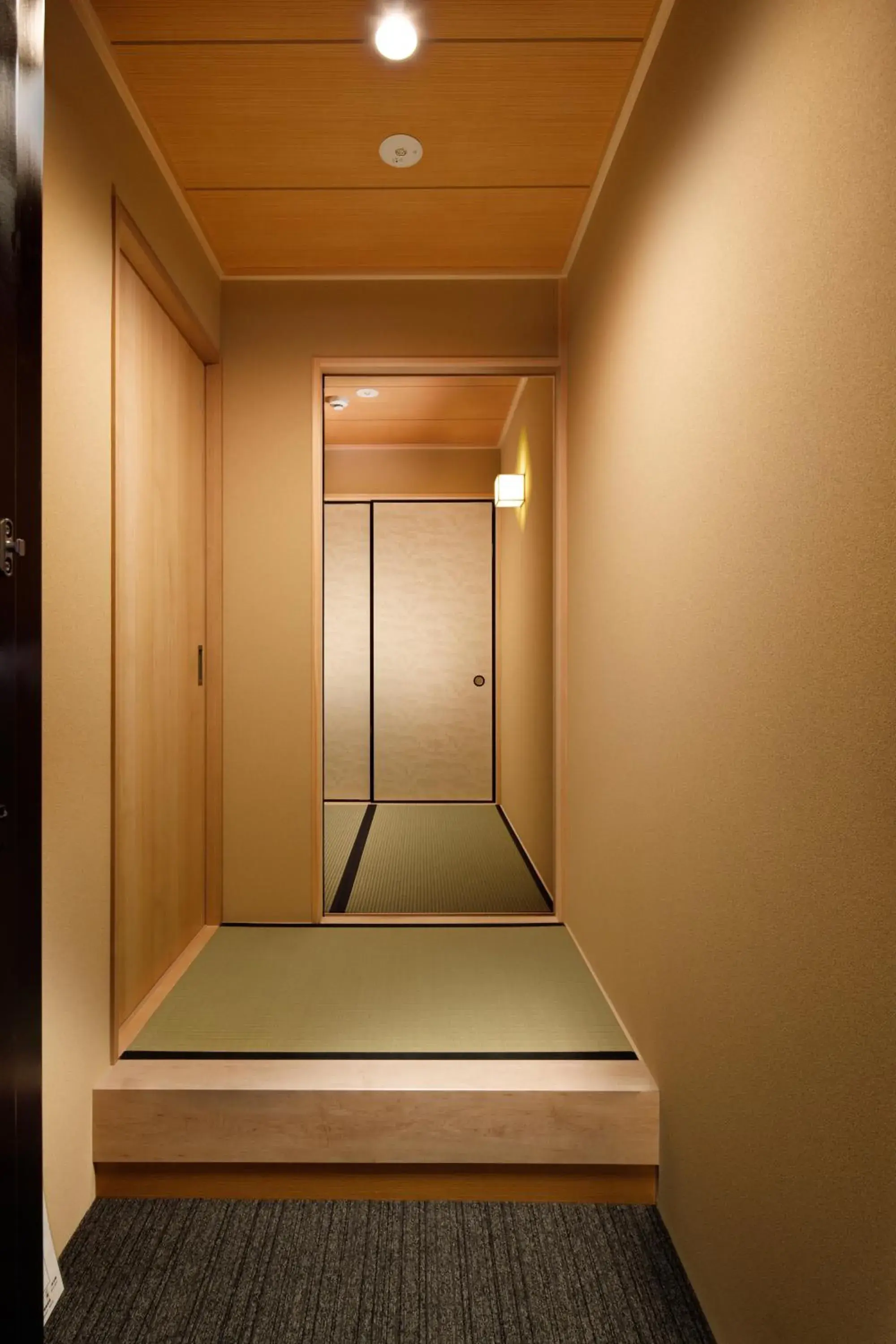 Photo of the whole room in Connect inn Gion-Shijo Photo of the whole room in Connect inn Gion-Shijo