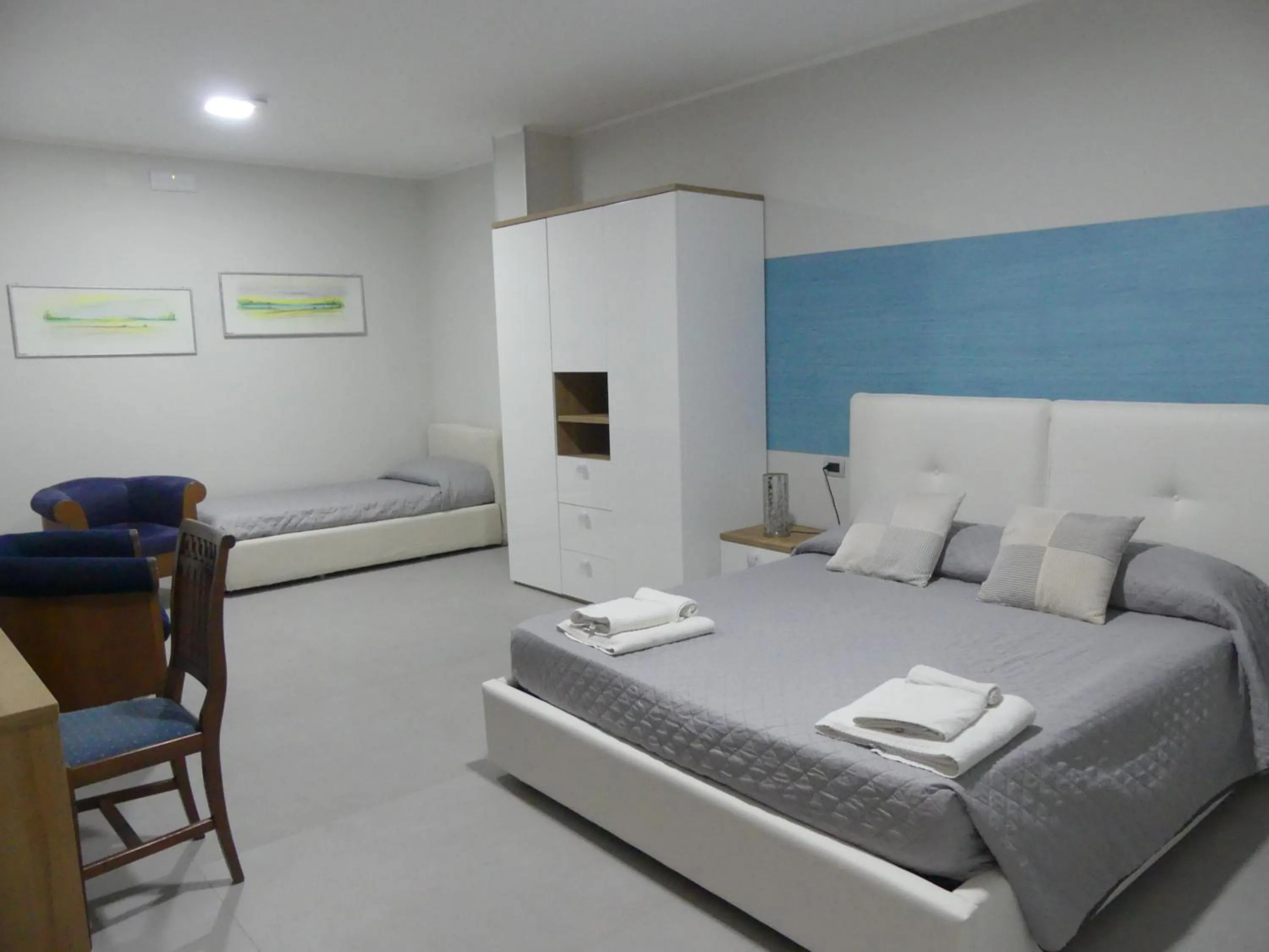 Photo of the whole room, Bed in Albergo Piazza Risorgimento