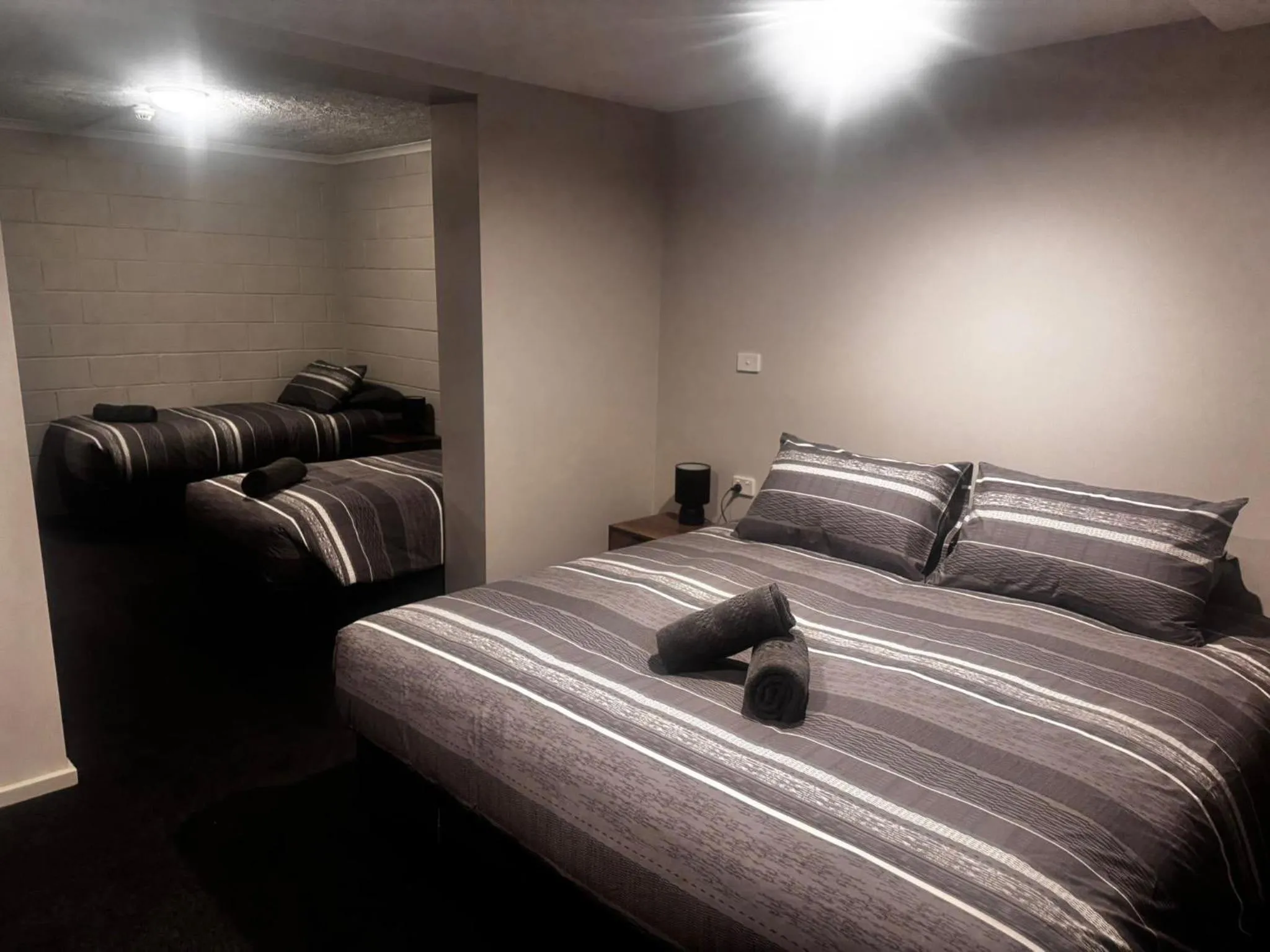 Bed in Cooroona Alpine Lodge