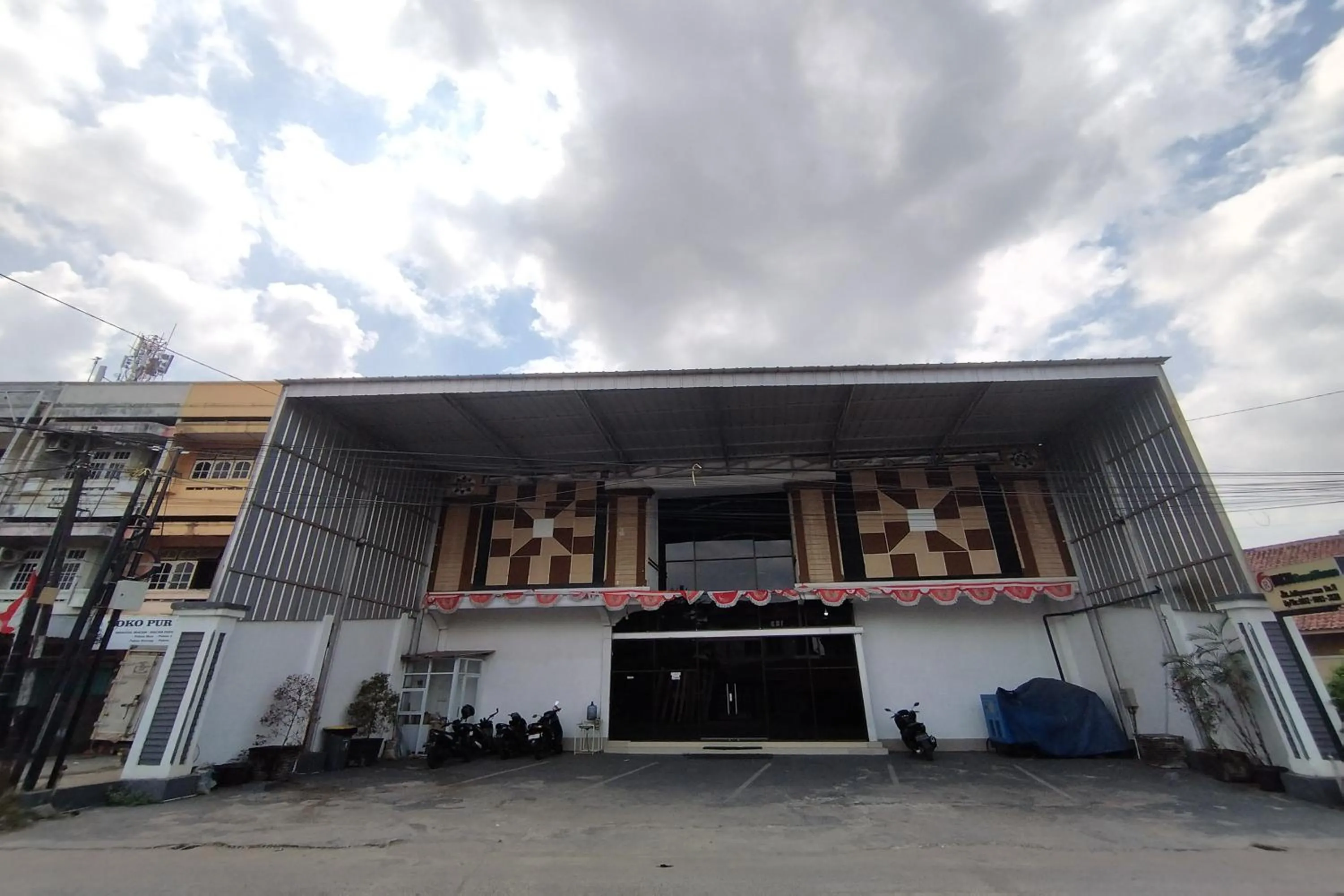 Property building in Rich Guesthouse