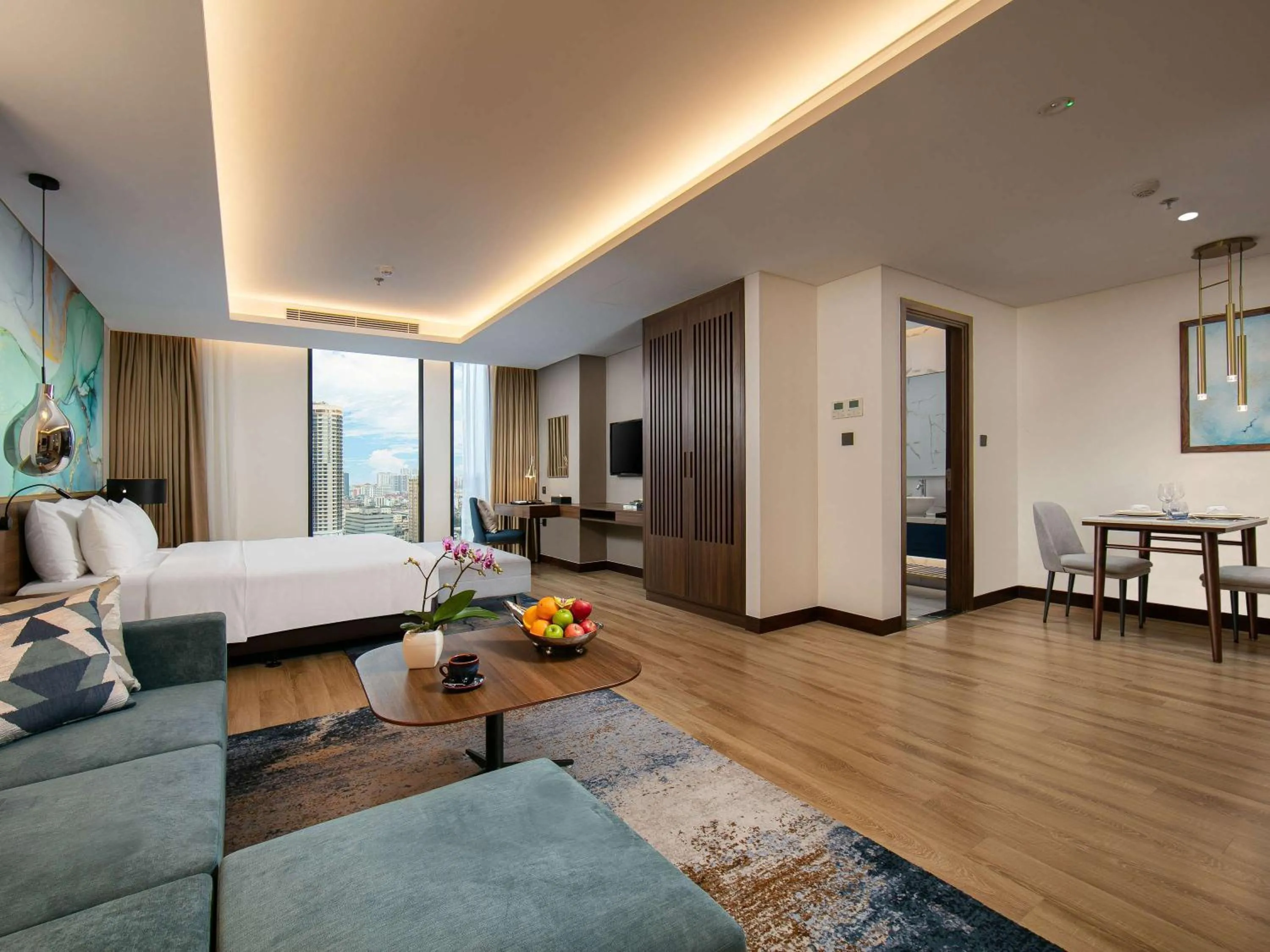 Bedroom, Bed in Eastin Hotel & Residences Hanoi