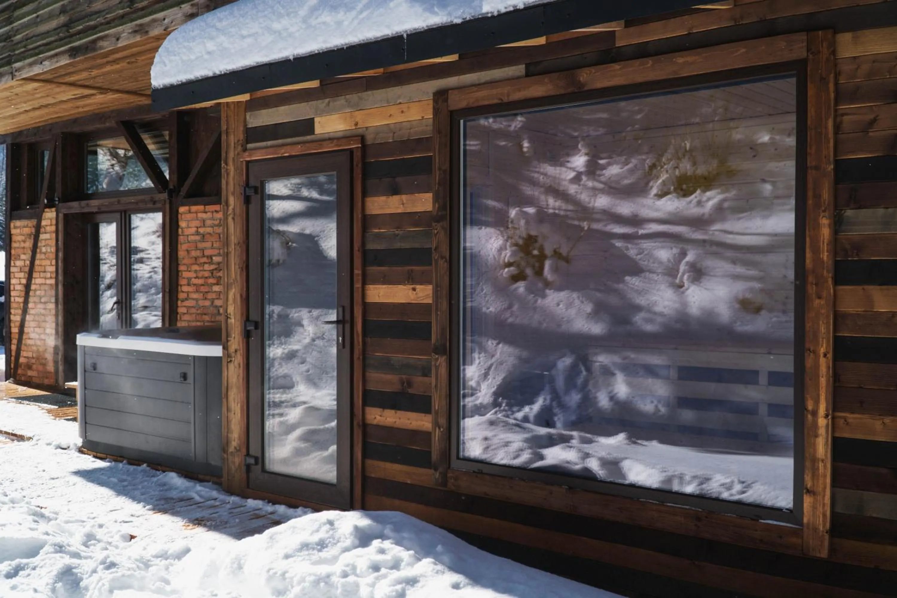 Sauna in Novosiele Lifestyle Apartments - nad górską rzeką - Strefa relaksu sauna jacuzzi - Bieszczady