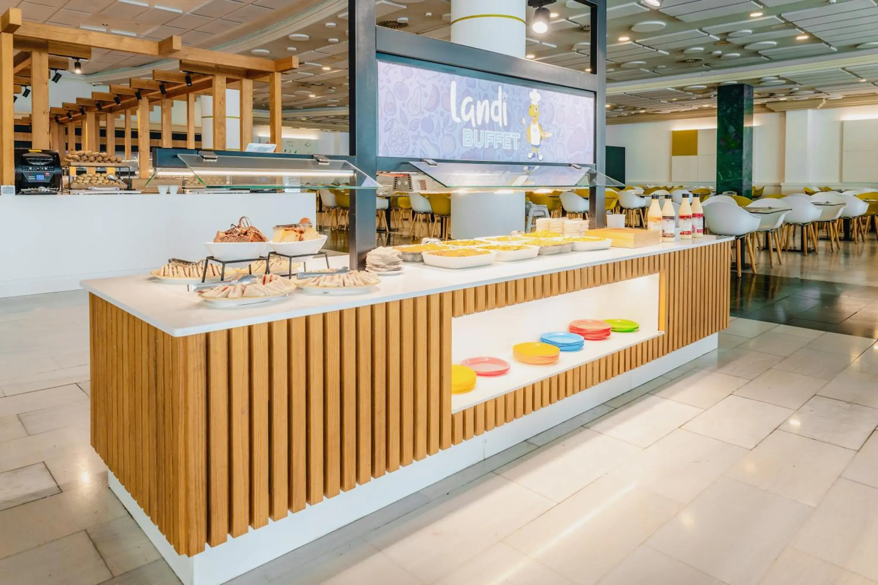 Restaurant/places to eat in Landmar Costa los Gigantes Family Resort Restaurant/places to eat in Landmar Costa los Gigantes Family Resort