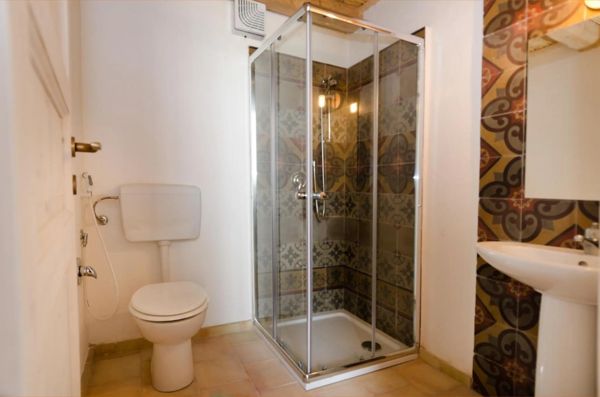 Bathroom in Kapuhala Sicily