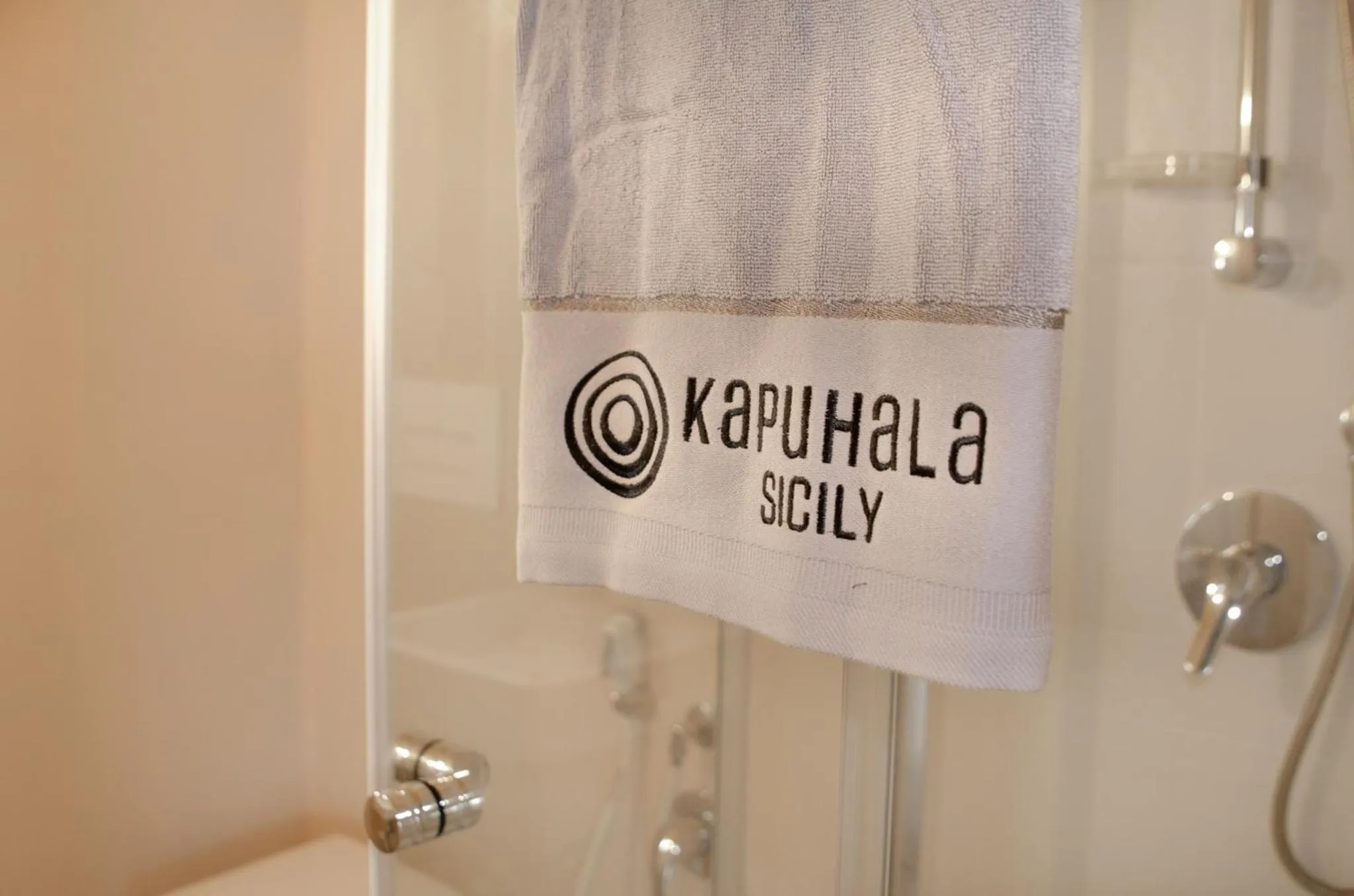 Bathroom in Kapuhala Sicily