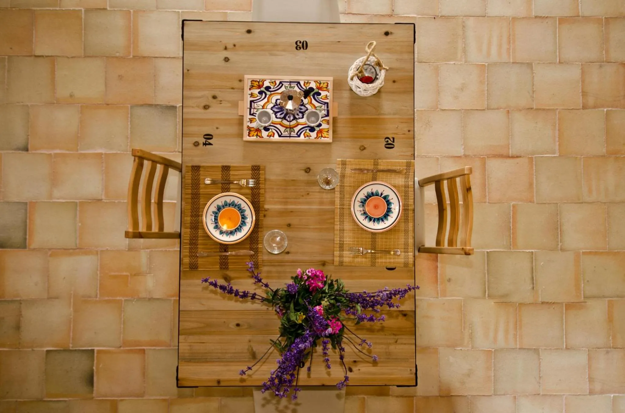 Dining area in Kapuhala Sicily