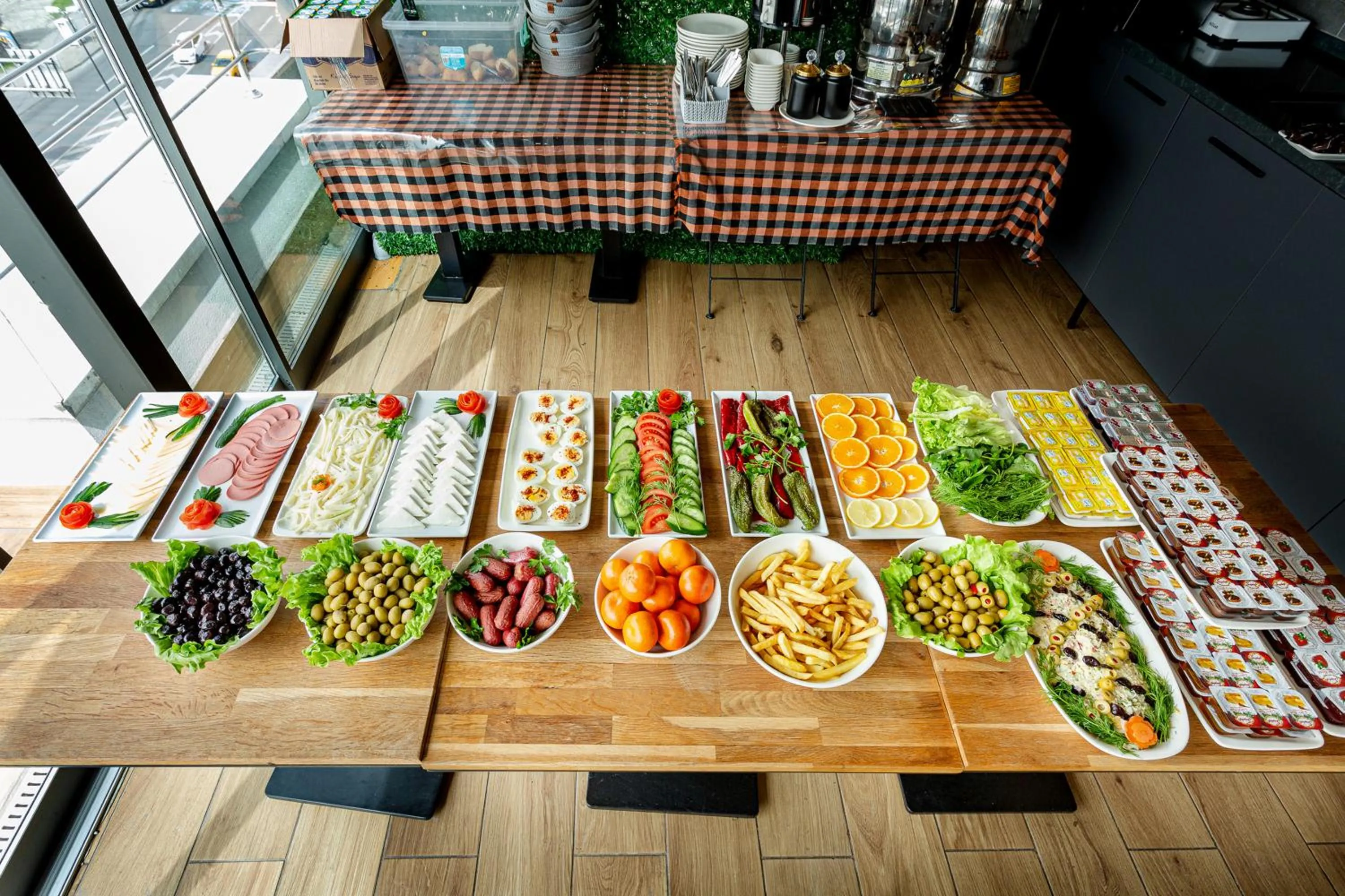 Buffet breakfast in Santra Hotel