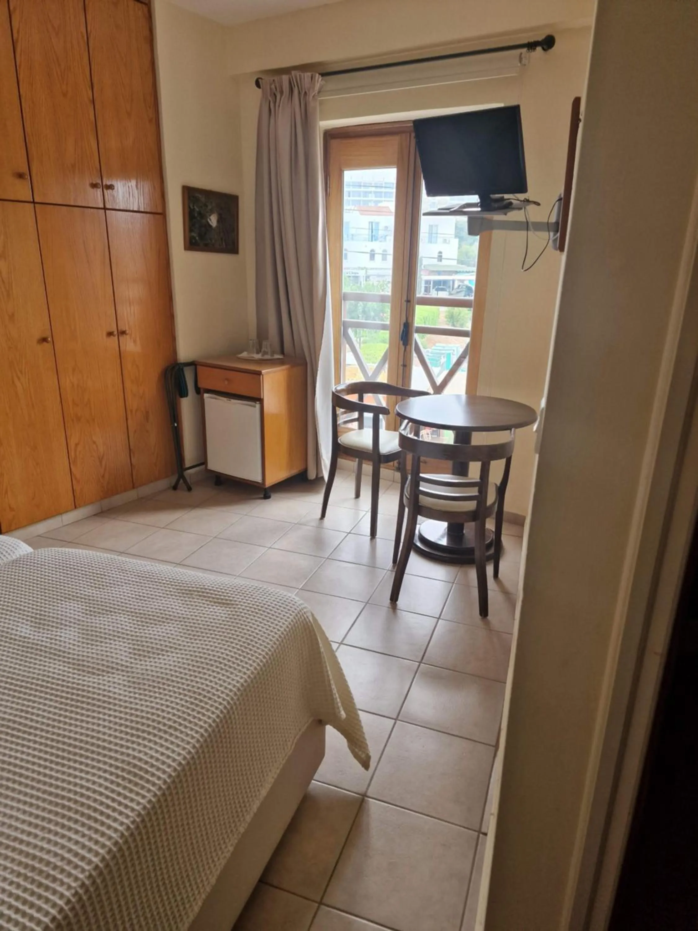 Bedroom in Y & P LATCHI HOTEL