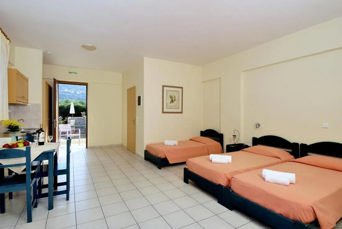 Bed in Georges Estates Hotel