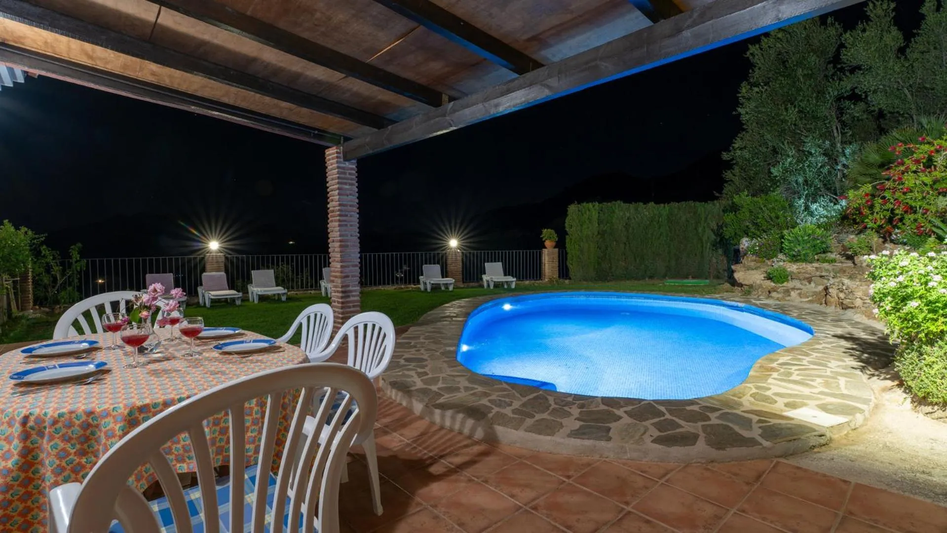 Swimming pool in Casa Rocío by Casitas Select