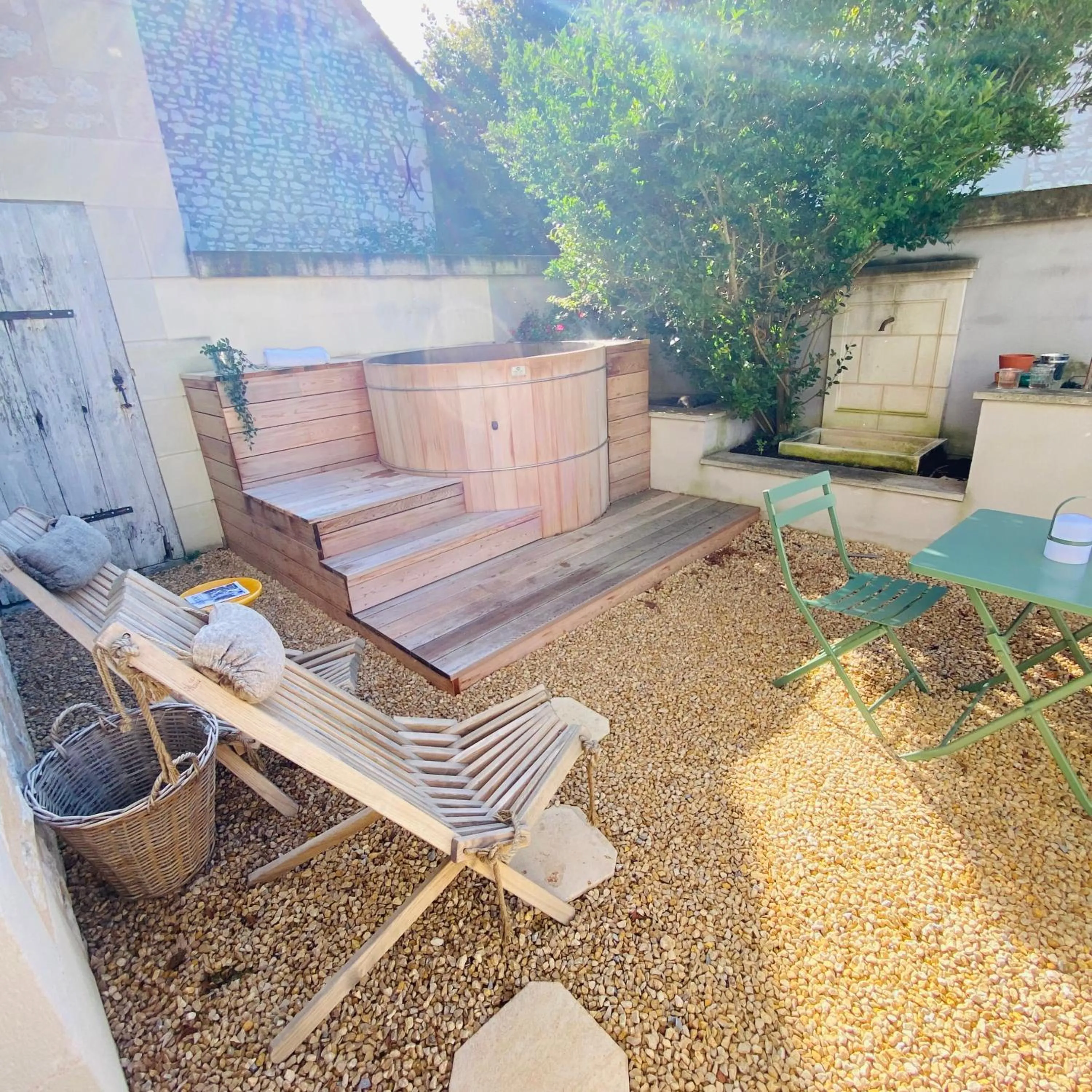 L'écrin de verdure GITE VERVEINE